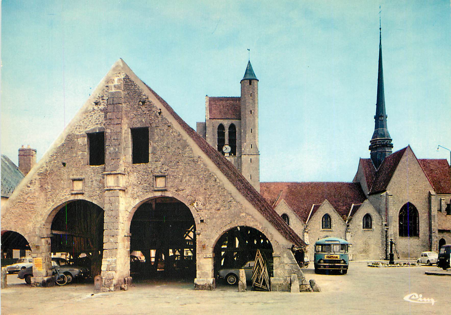 Marché couvert de Vézelay — éditeur Cing, n° de série non visible