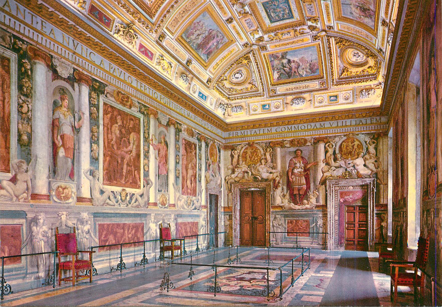 CPM Roma Museo Nazionale di Castel S Angelo La Salle des Paul III