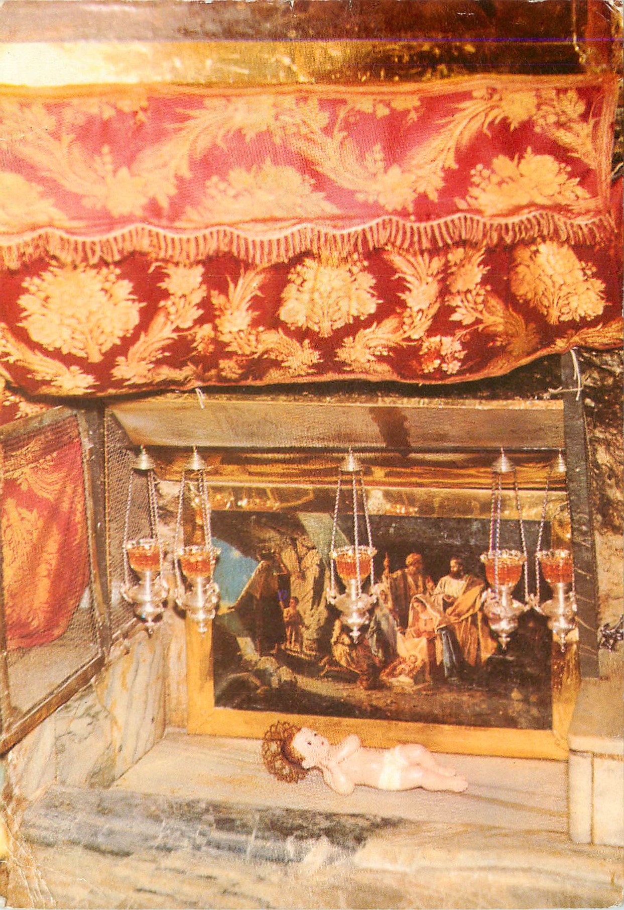CPM Bethlehem The place where the Sacred Manger was discovered in the Holy Grotto of the Nativity