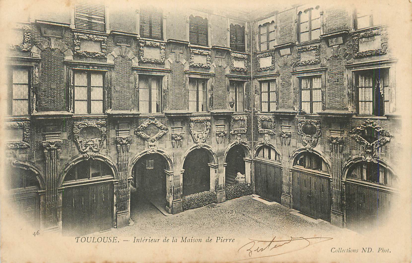 CPA Toulouse Interieur de la Maison de Pierre (carte 1900)