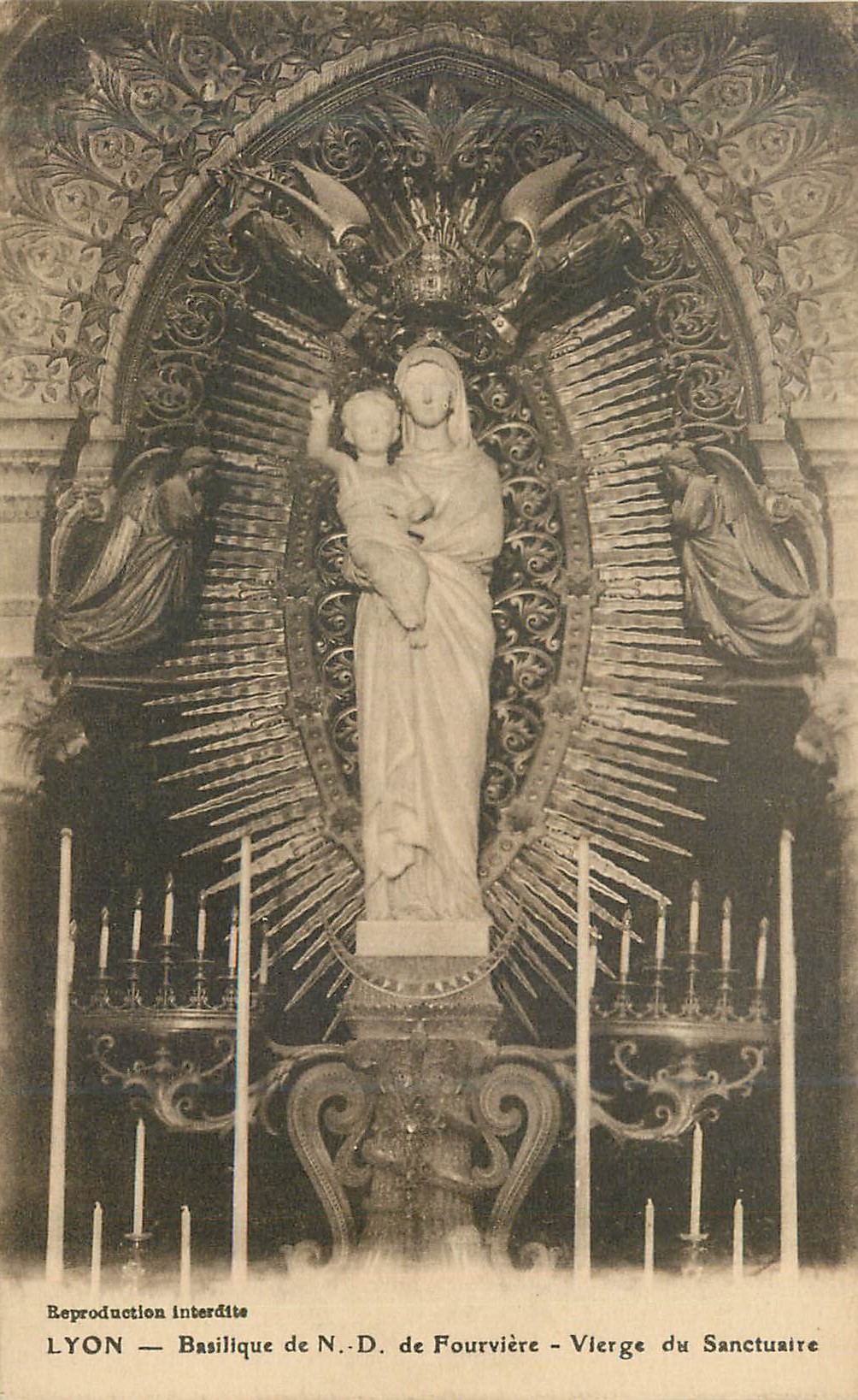CPA Lyon Basilique de N D de Fourviere Vierge du Sanctuaire