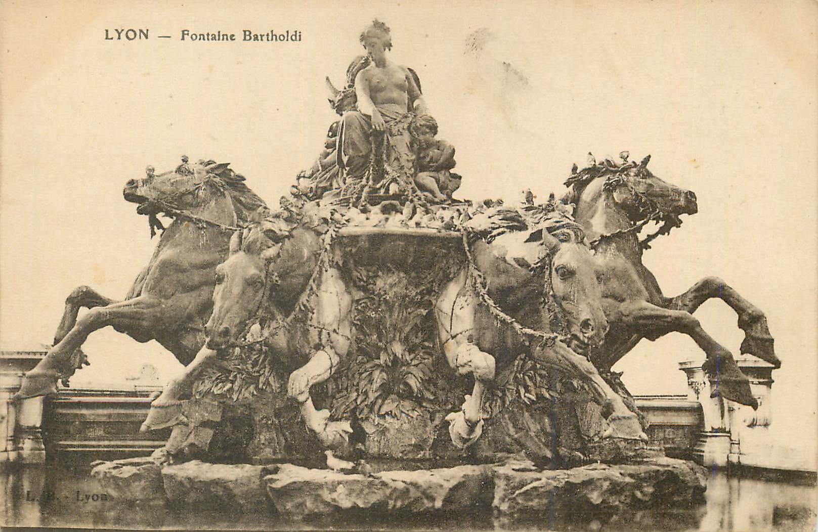CPA Lyon Fontaine Bartholdi