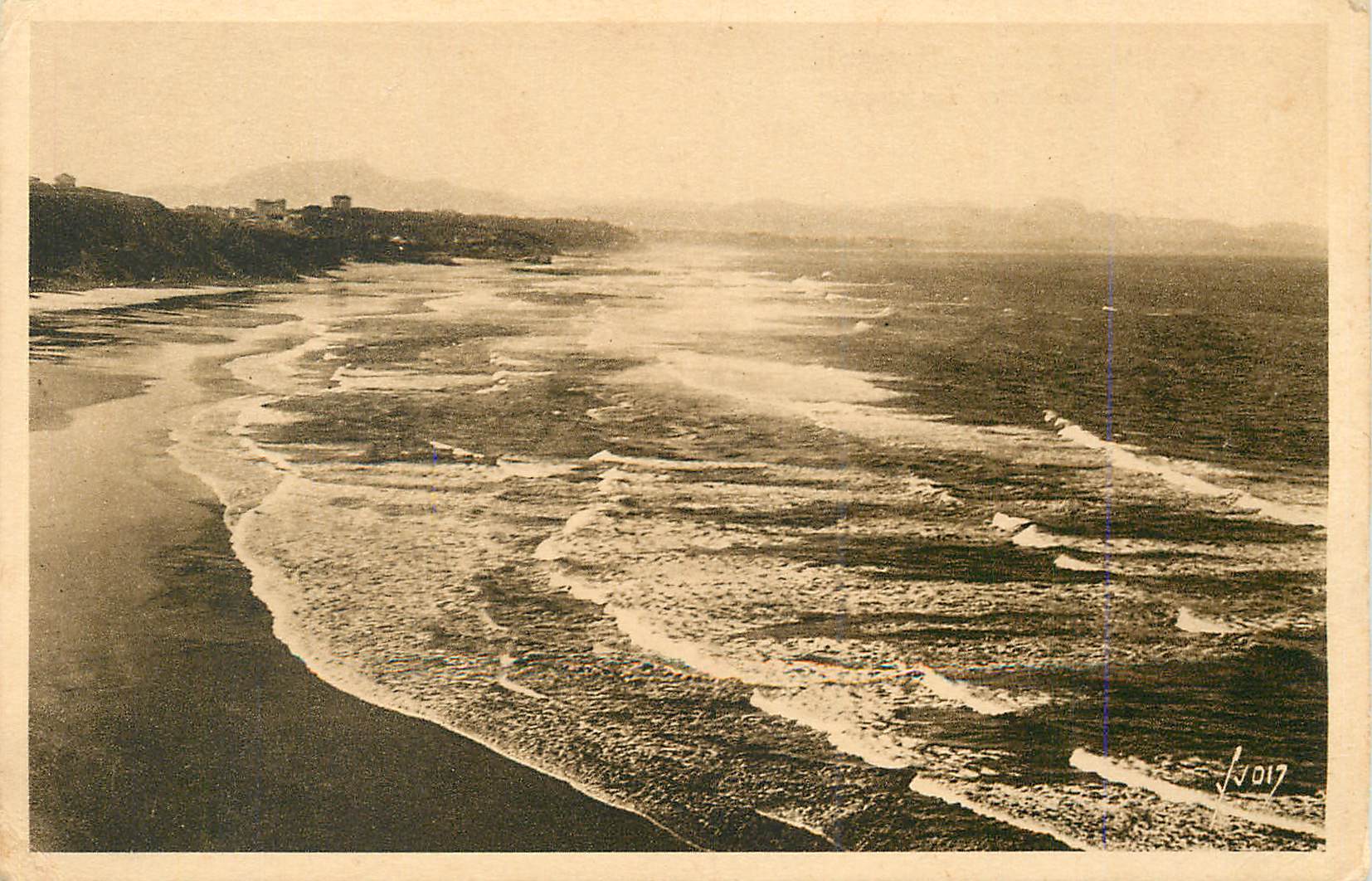 CPA Biarritz (Basses Pyrenees) L'Ocean sur la Cote des Basques