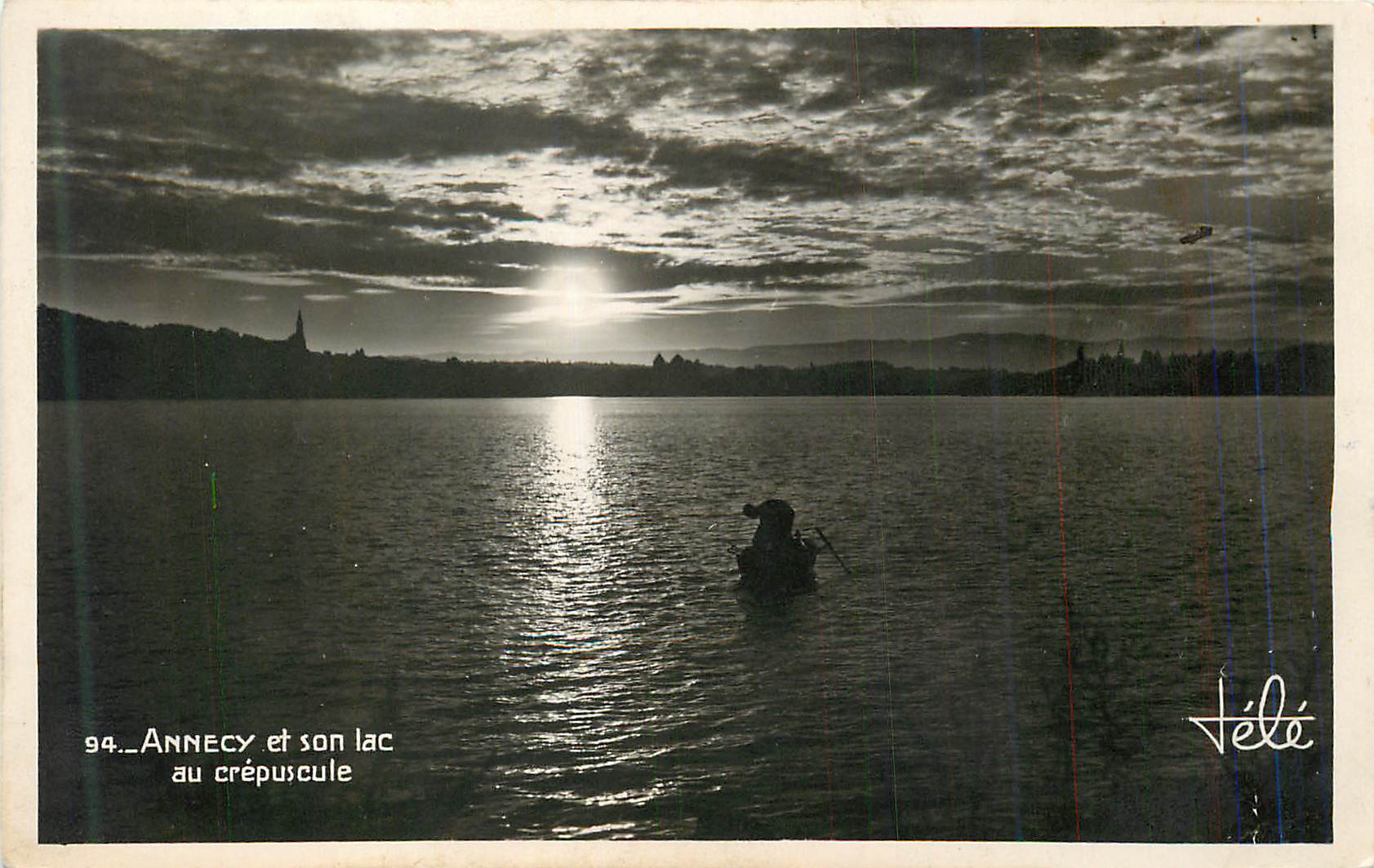 CPM Annecy et son Lac au Crepuscule