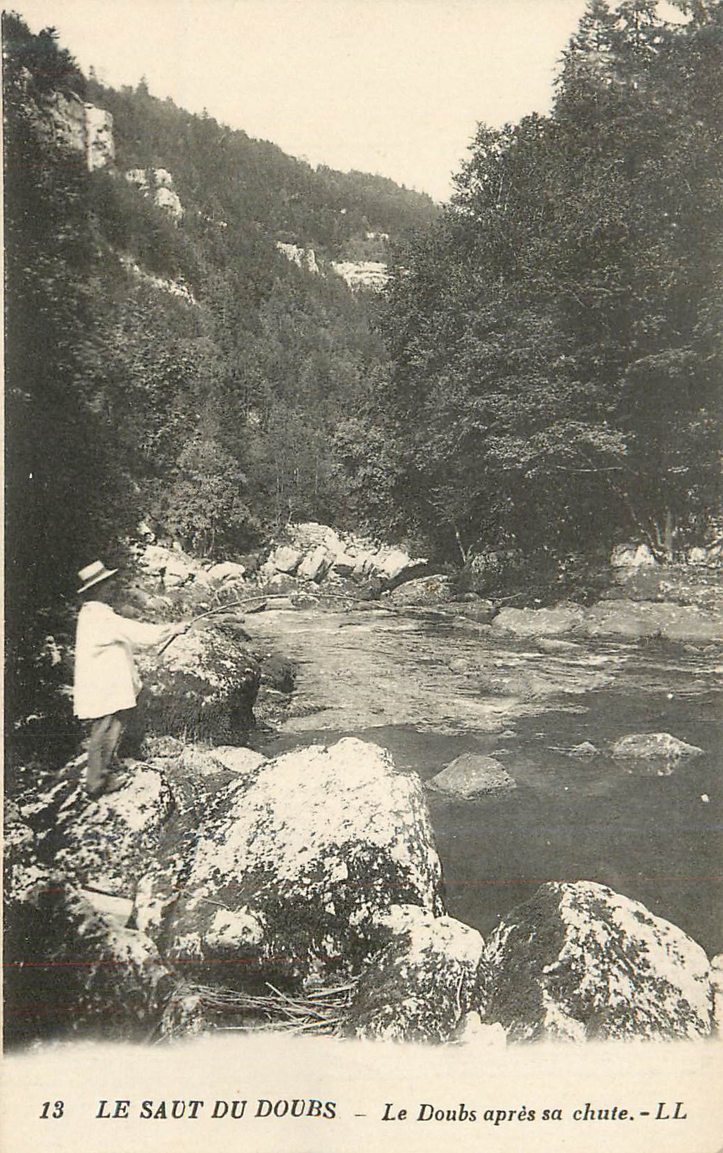 CPA Le Saut du Doubs Le Doubs apres sa Chute Peche