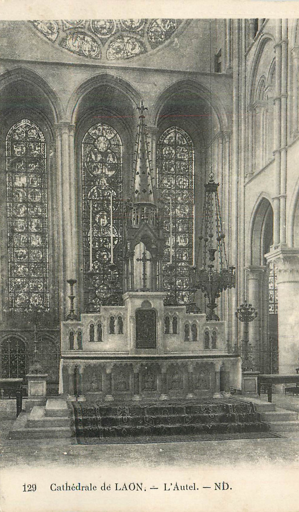 CPA Cathedrale de Laon L'Autel