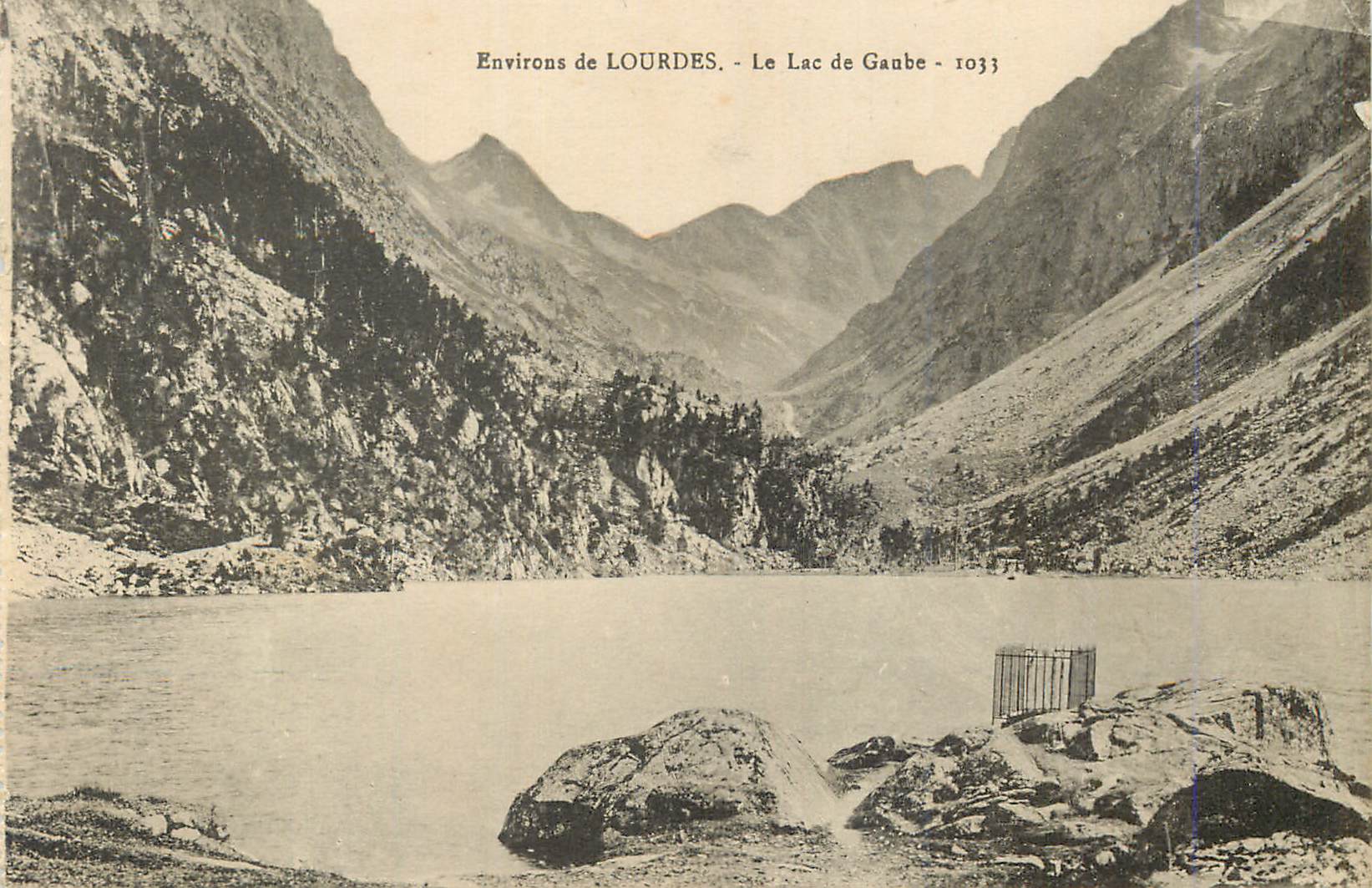 CPA Environs de Lourdes Le Lac de Gaube 1033