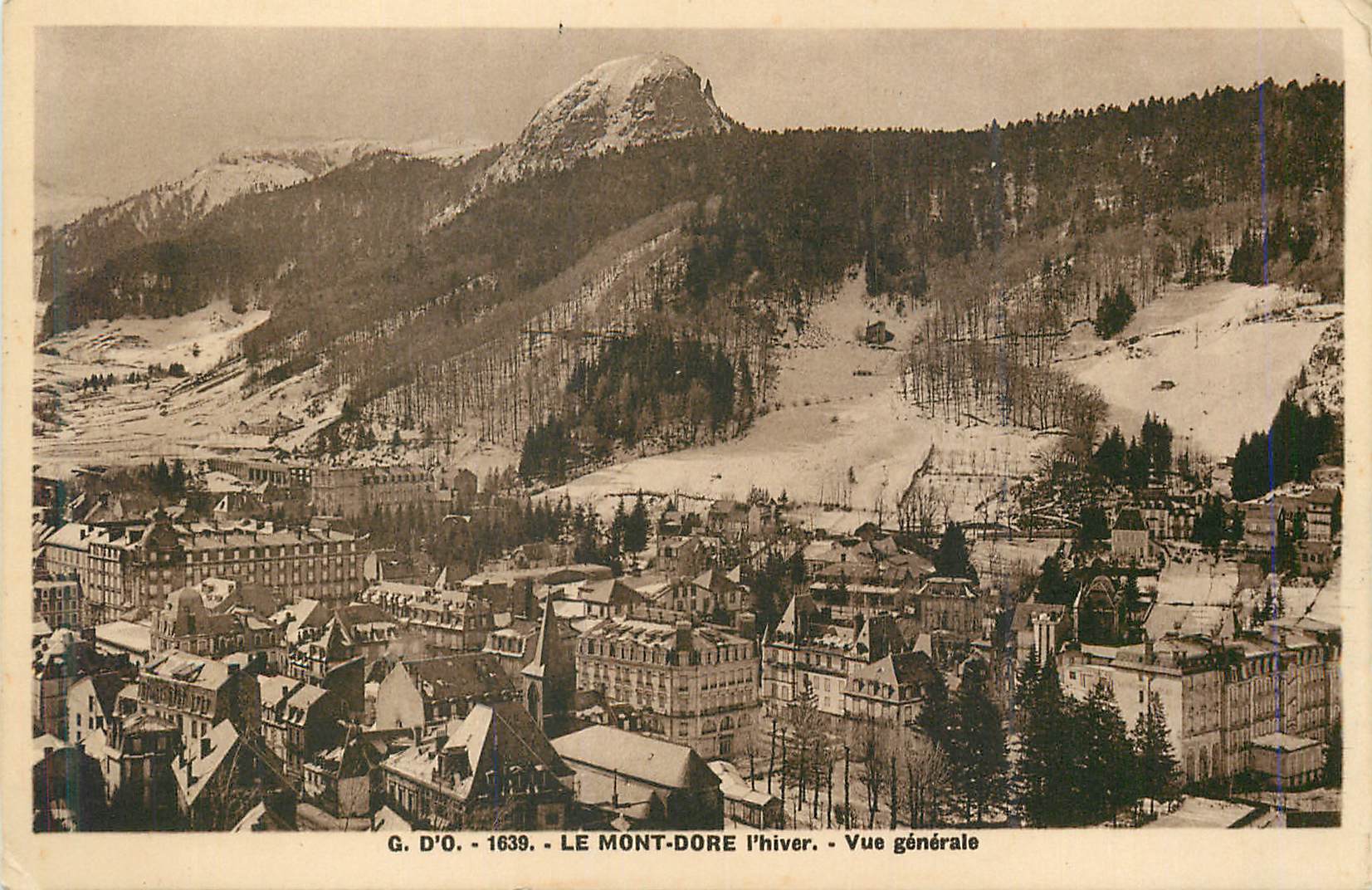 CPA Le Mont Dore l'Hiver Vue Generale