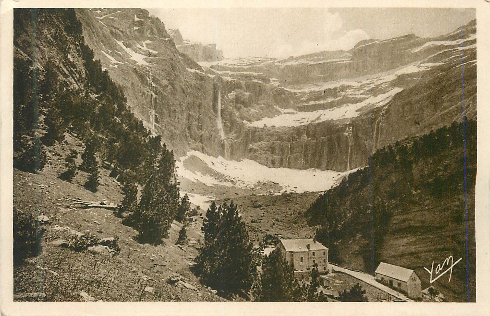 CPA Gavarnie Le Cirque et l'Hotel