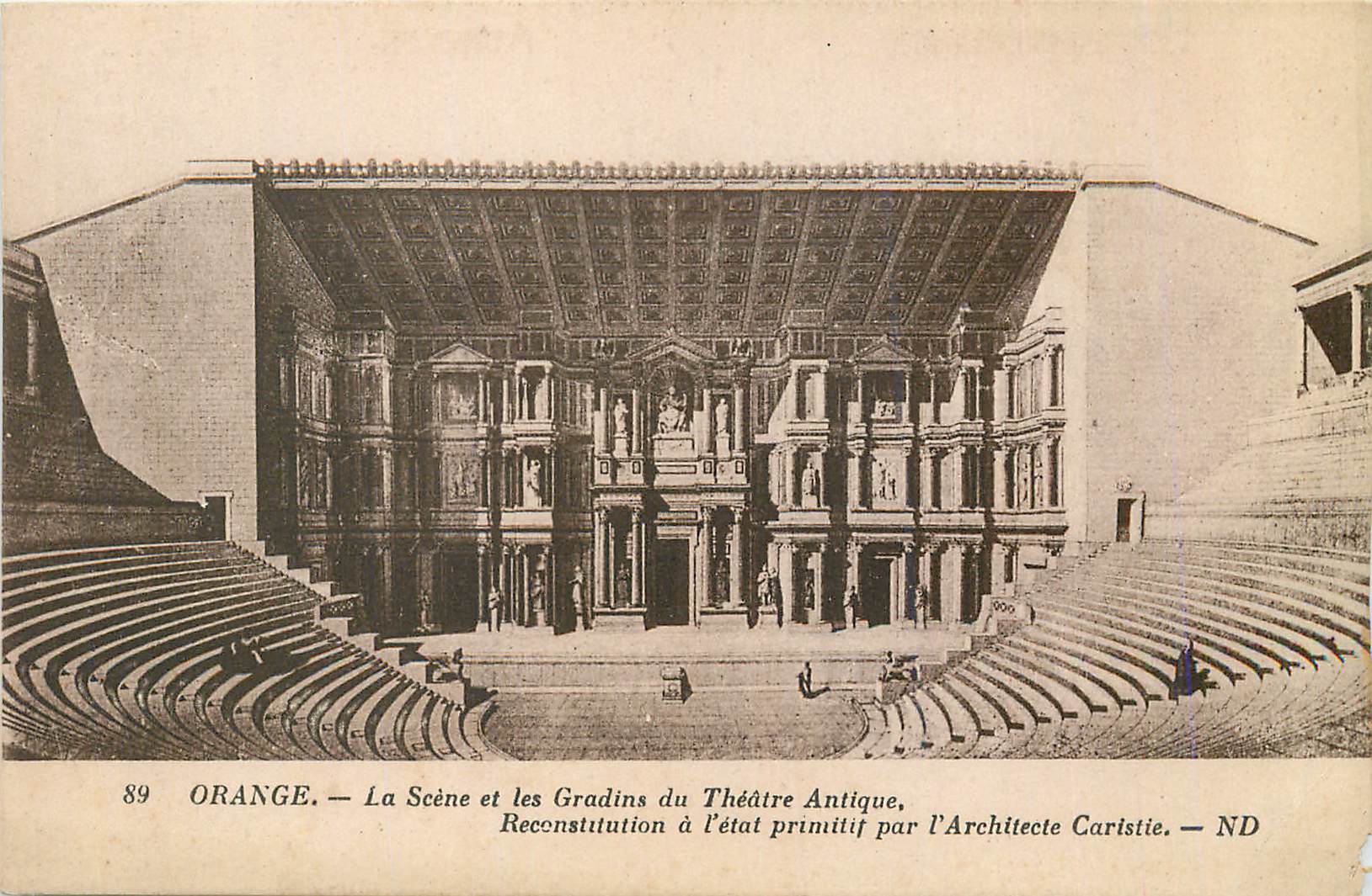CPA Orange La Scene et les Gradins du Theatre Antique