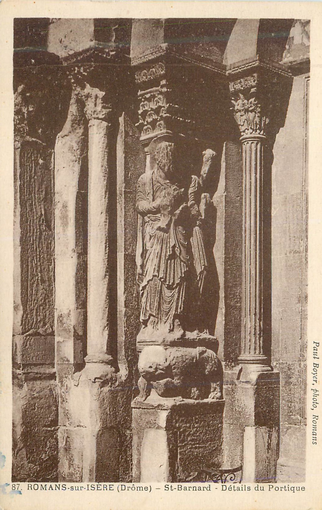 ROMANS-sur-ISÈRE (Drôme) — St-Barnard — Détails du Portique