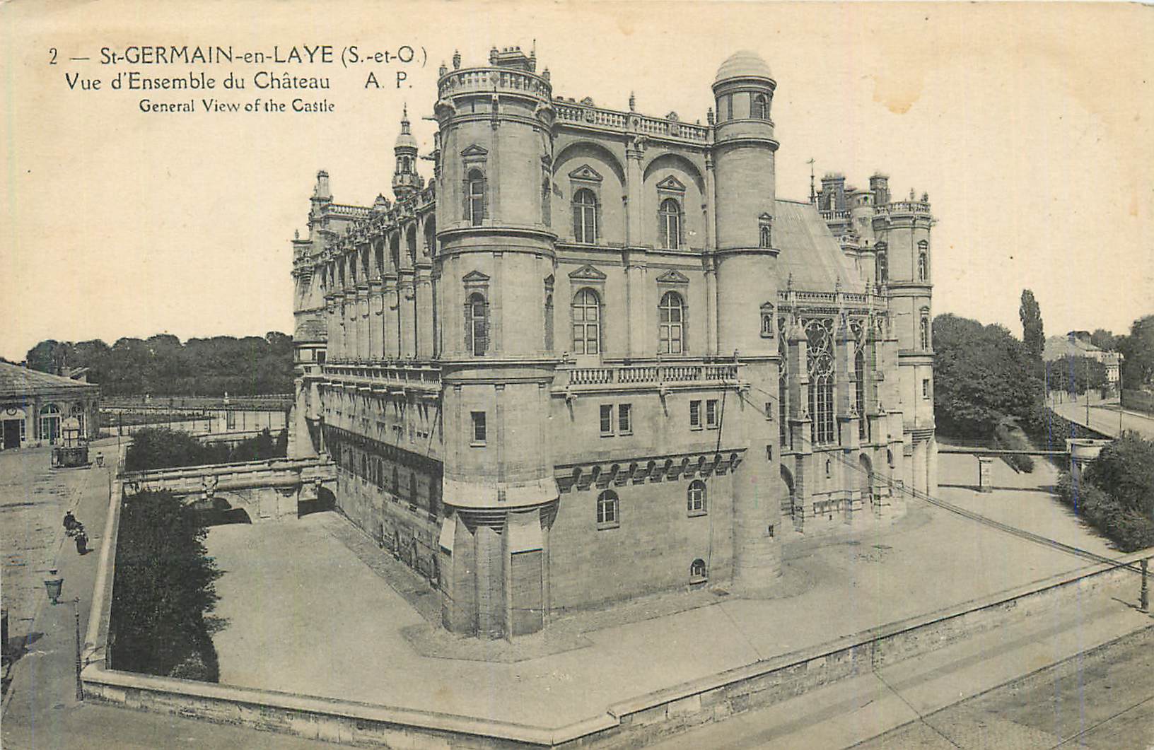 St-GERMAIN-en-LAYE (S.-et-O.) — Vue d'Ensemble du Château — A.P.