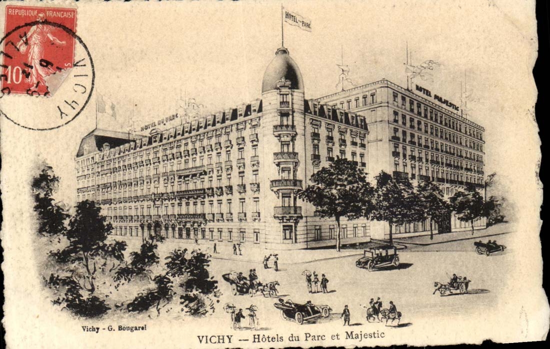 Vichy CPA Hotels du parc et Majestic