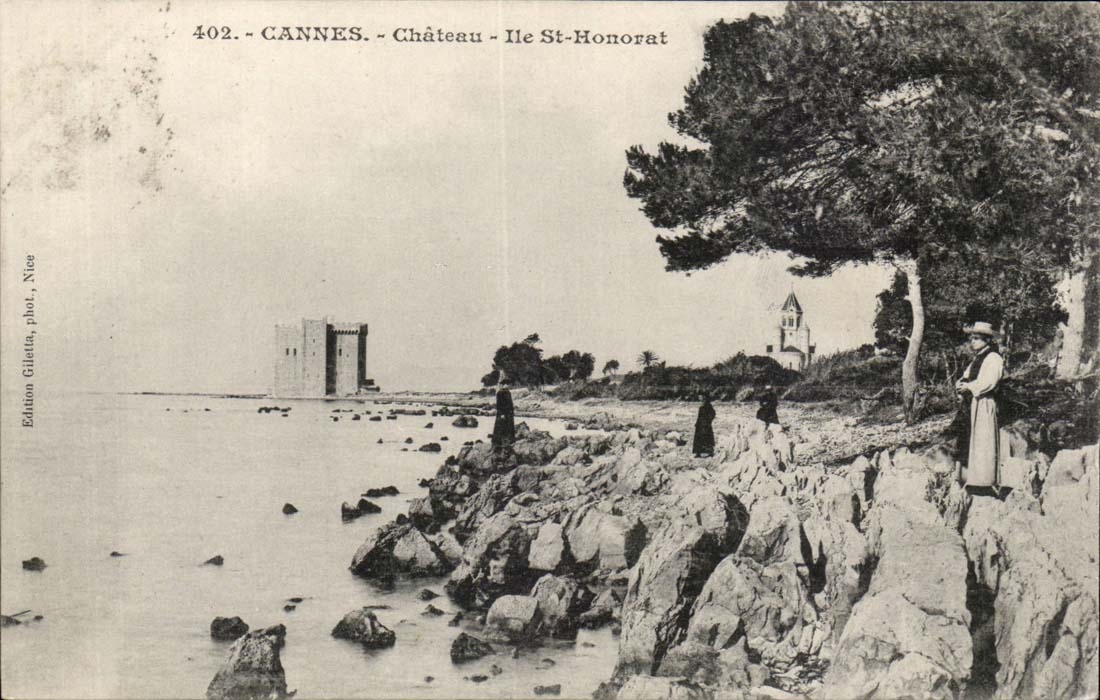 Cannes CPA Chaetau Ile St Honorat