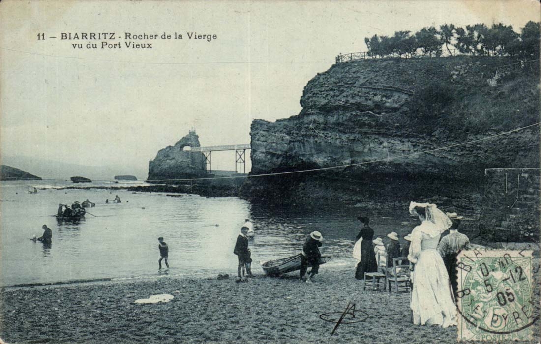 Biarritz CPA Rocher de la vierge vu du Port Vieux