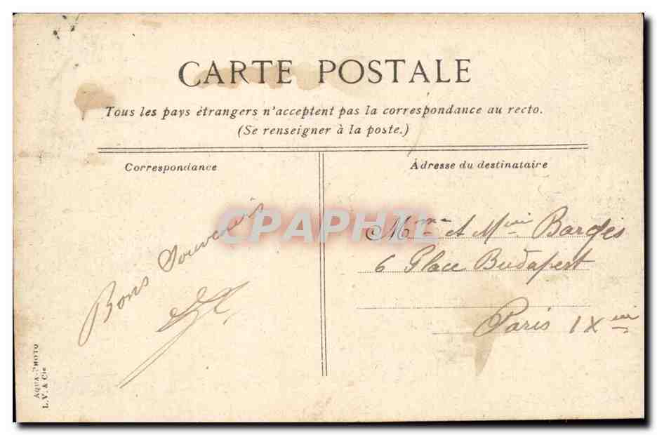 Saint-Germain-en-Laye - Le Château — éditeur Aqua-Photo, L.A. & Cie — Reverso