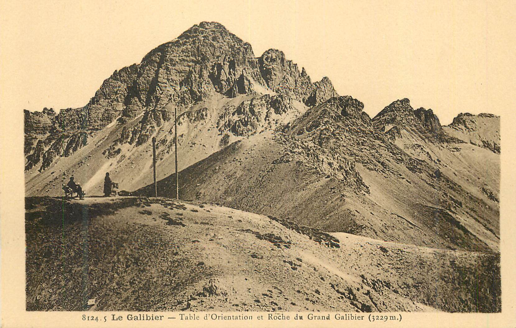 Le Galibier — Table d'Orientaion et Roche du Grand Galibier (3229m.)