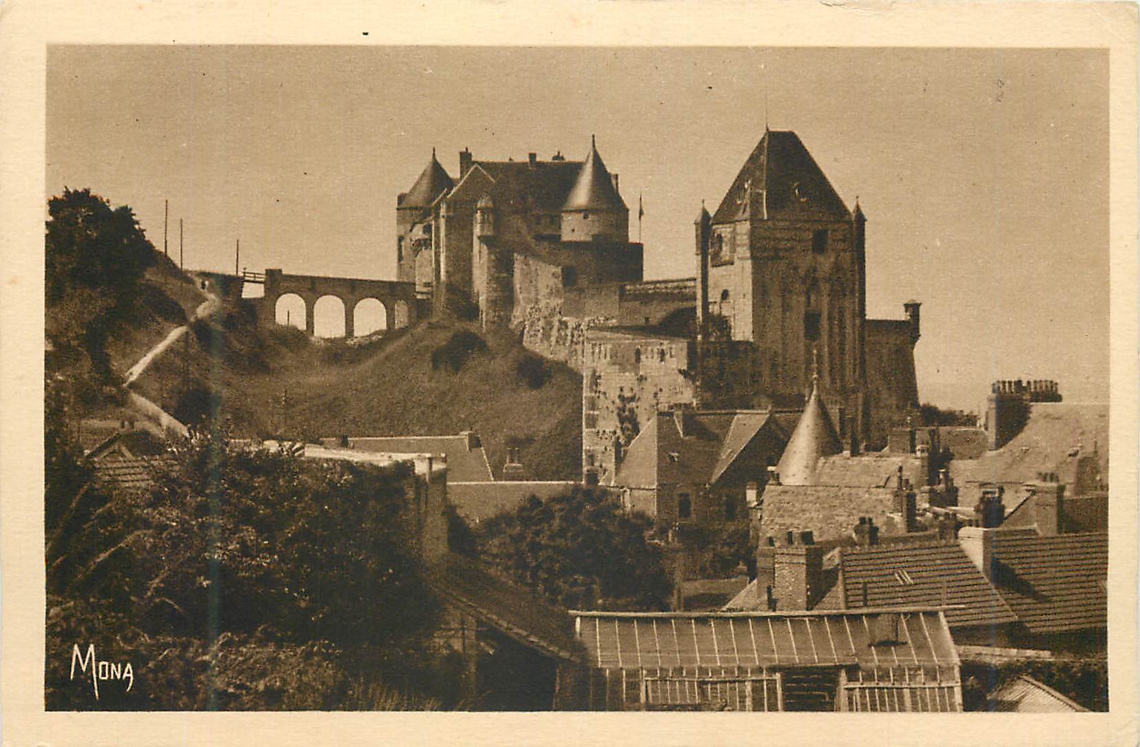CPA Dieppe Le Vieux Chateau Les Petits Tableaux de Normandie