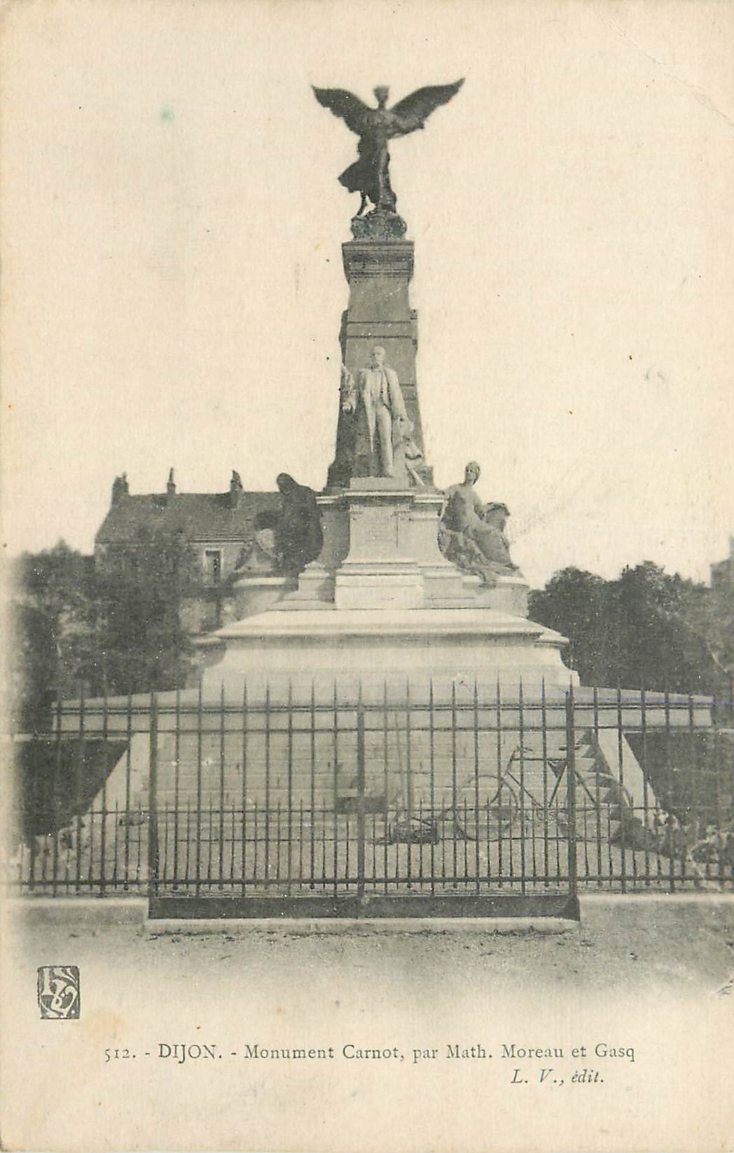 CPA Dijon Monument Carnot par Muth Moreau et Gasq