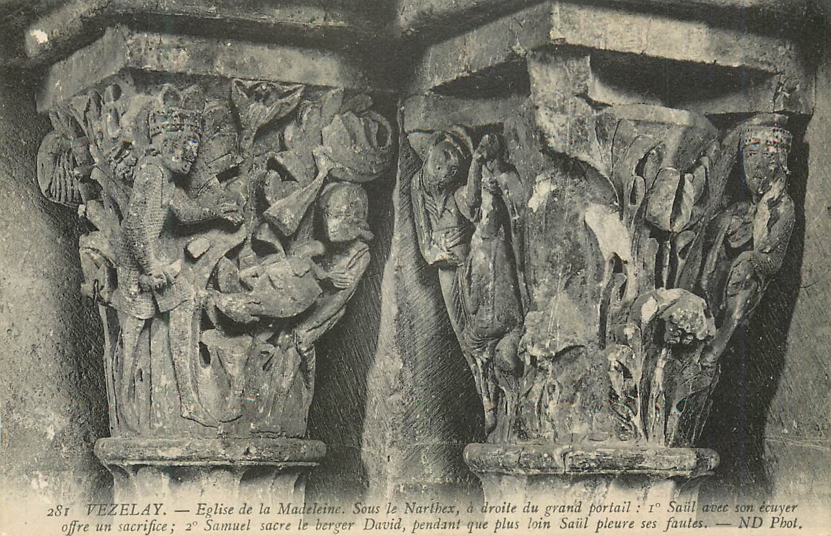 Vézelay — Église de la Madeleine. Décor sculpté des chapiteaux du narthex.