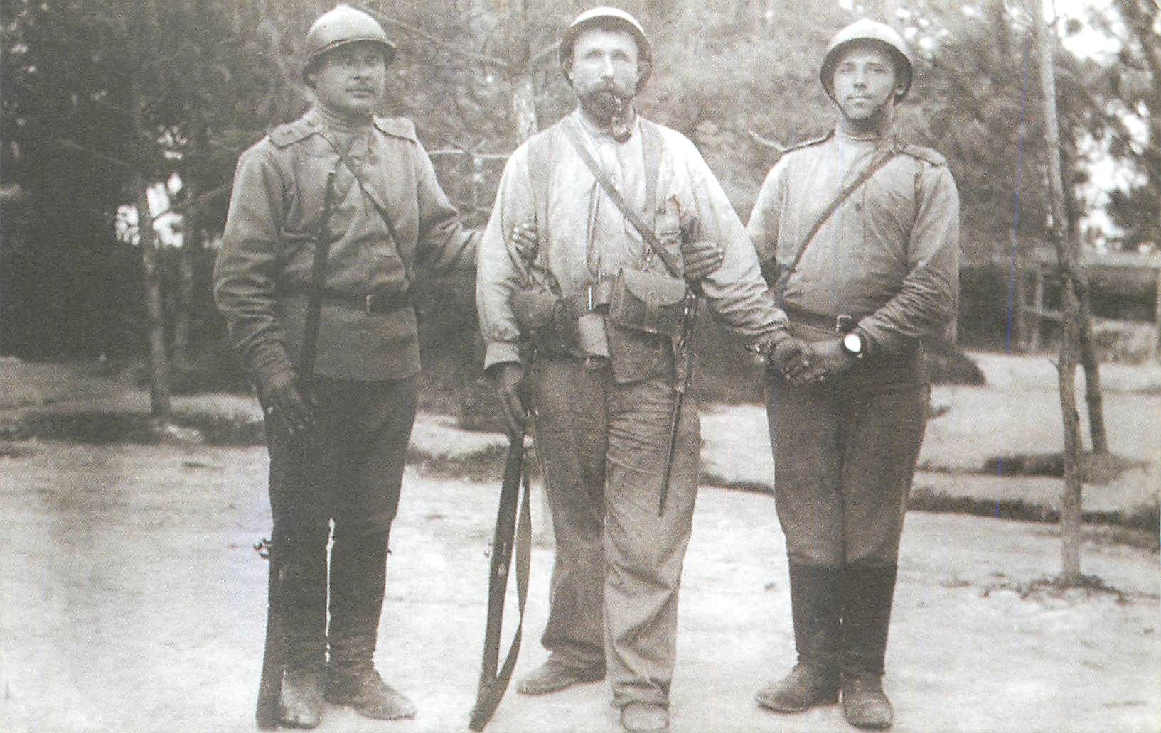 REPRO Soldats Militaria