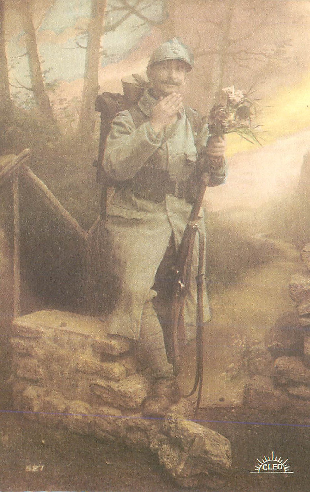 Französischer Soldat im Uniform — mit Blumenstrauß — Verlag CLEO, Nr. 1527