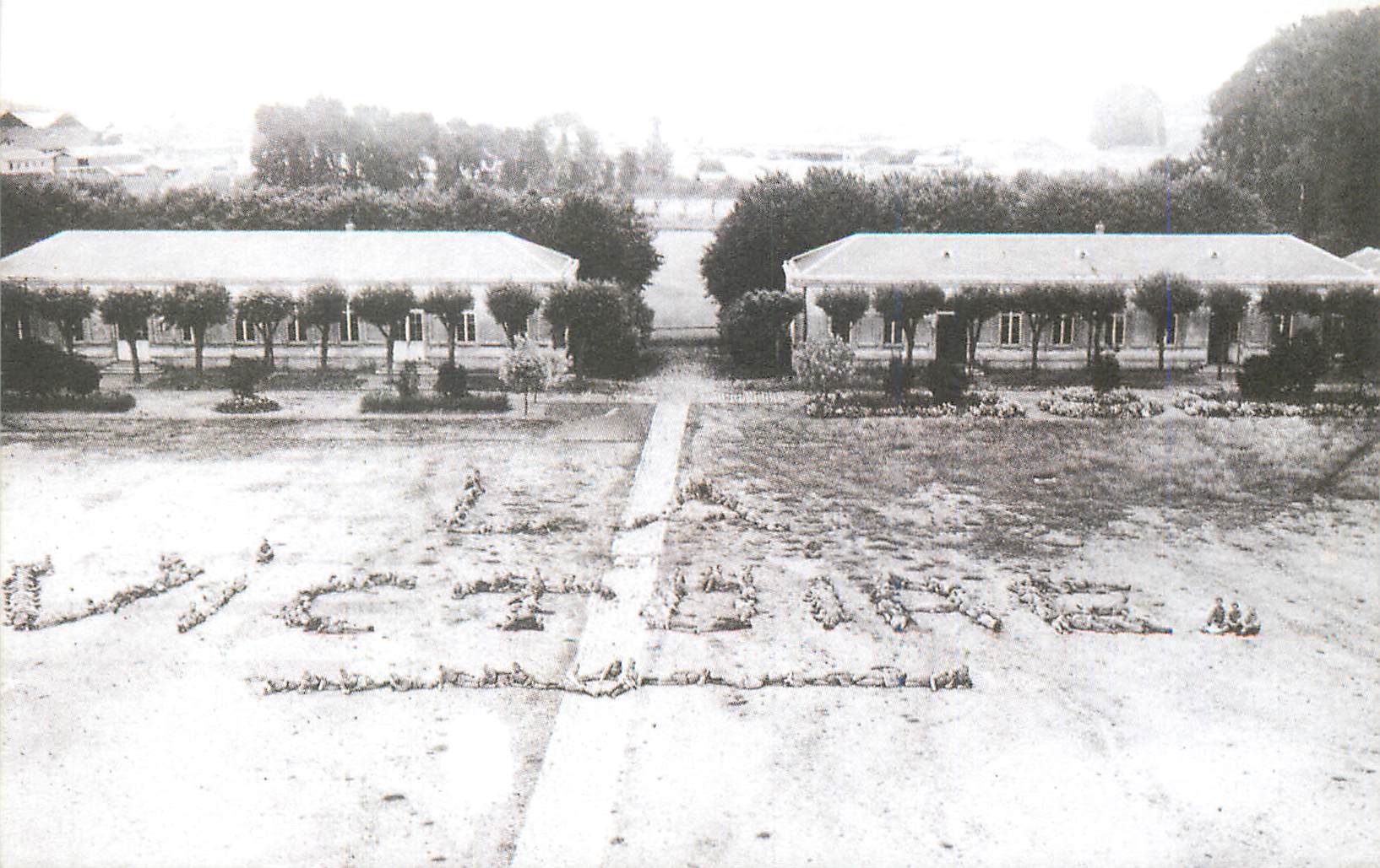 Vicq-sur-Oise — Camp militaire — Éditeur non identifié, n° de série non visible