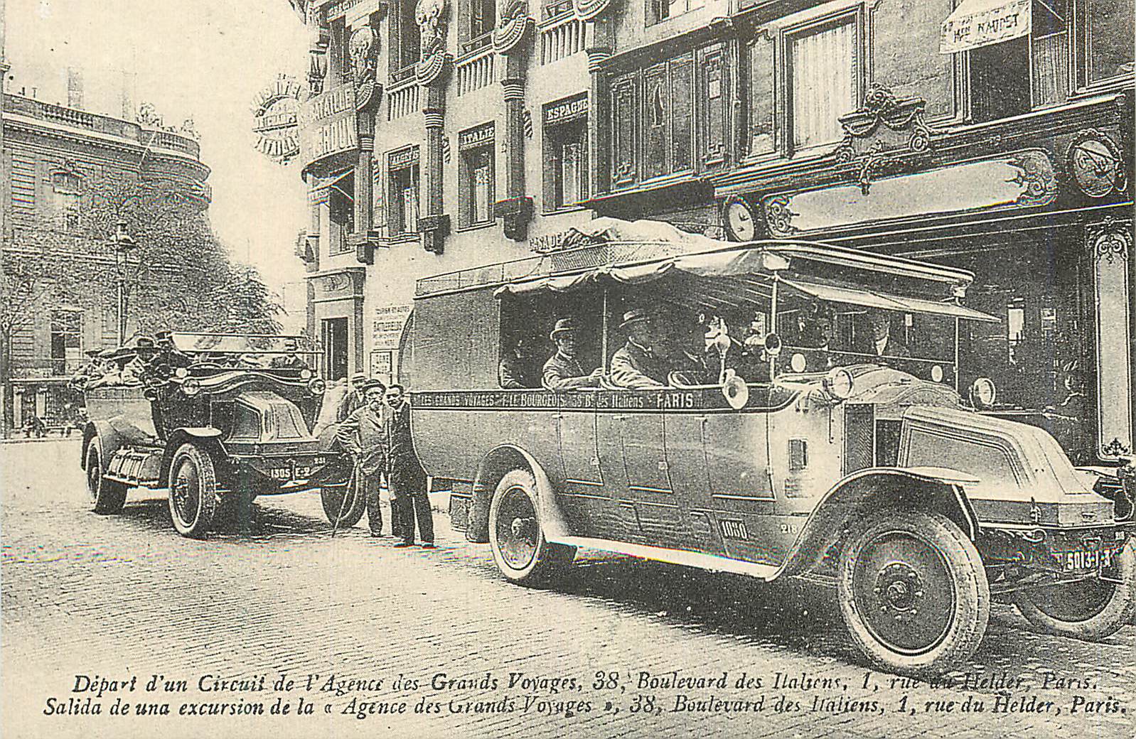 REPRO Depart d'un Circuit de l'Agence des Grands Voyages Boulevard des Italiens Automobile