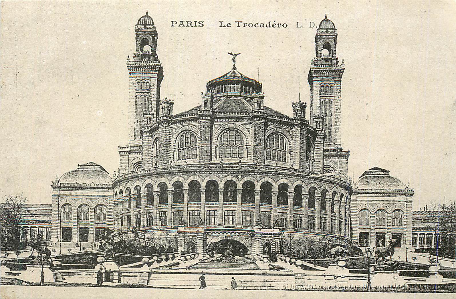 REPRO Paris Le Trocadero