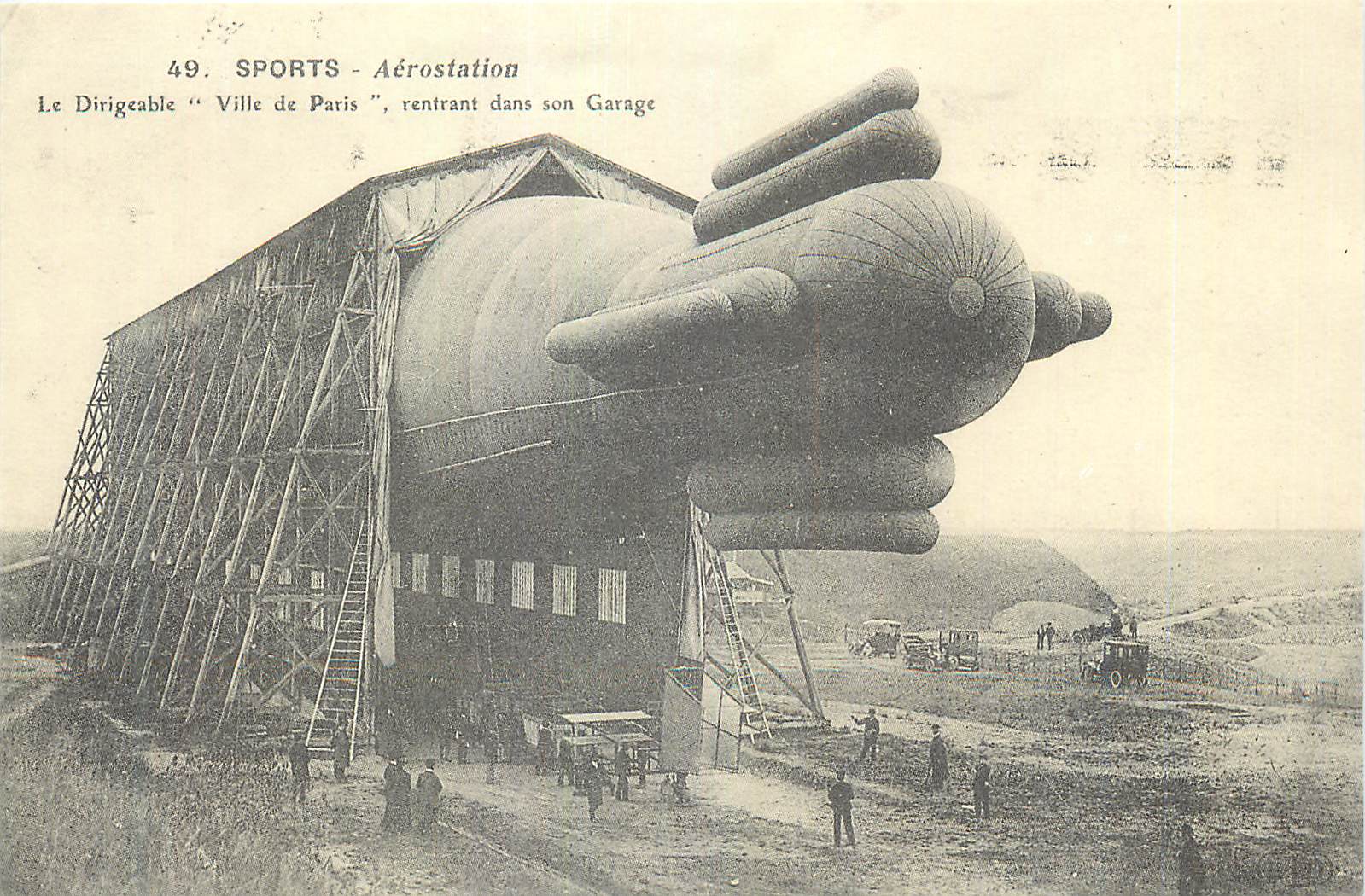 REPRO Sports Aerostation Le Dirigeable Ville de Paris  Rentrant dans son Garage Zeppelin