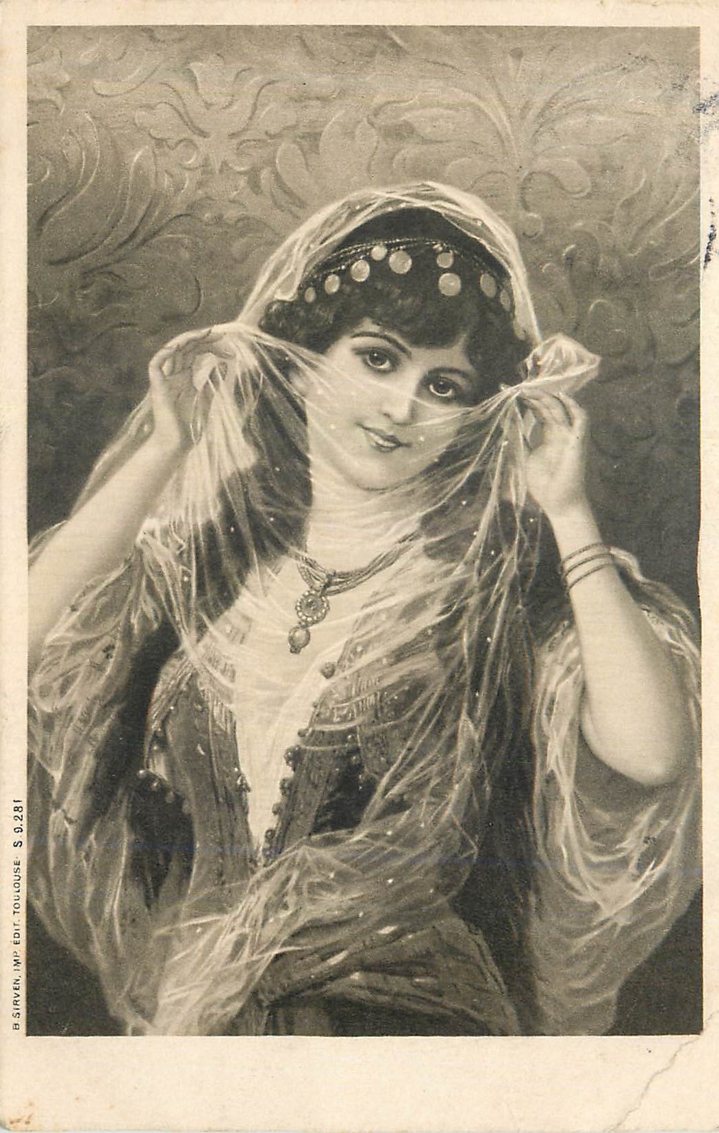 CPA Femme Orientale