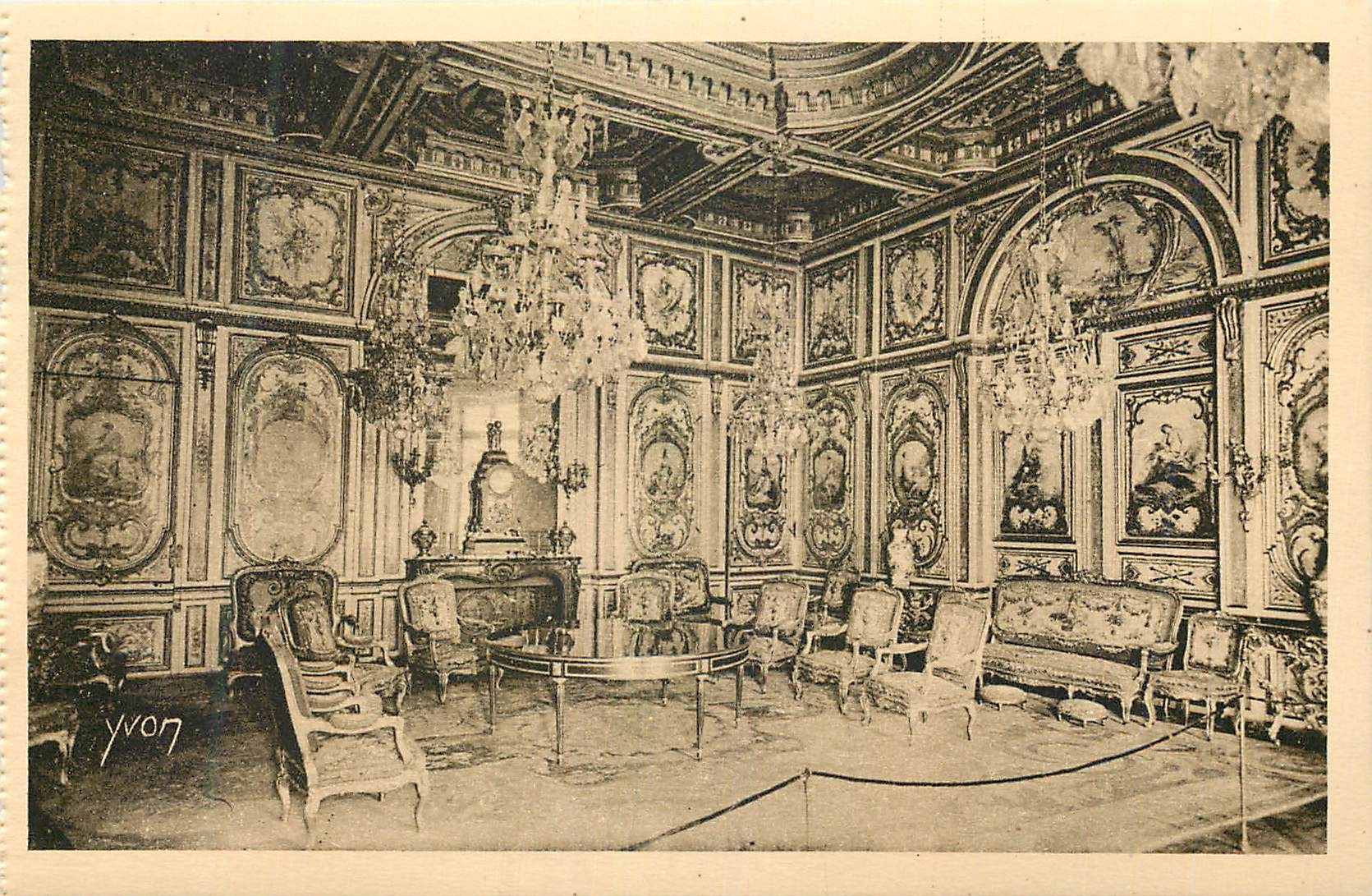 Salle de réception richement décorée — Yvon, n° 7