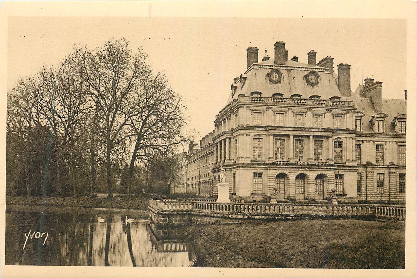 Castillo de Chantilly — vista del parque con estanque — Yvon