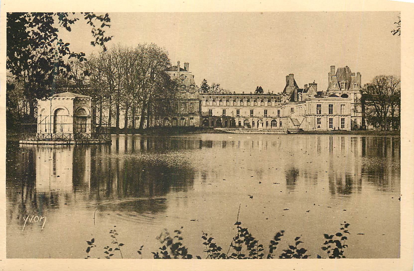 Castello di Chantilly — vista del lago e del padiglione — Yvon