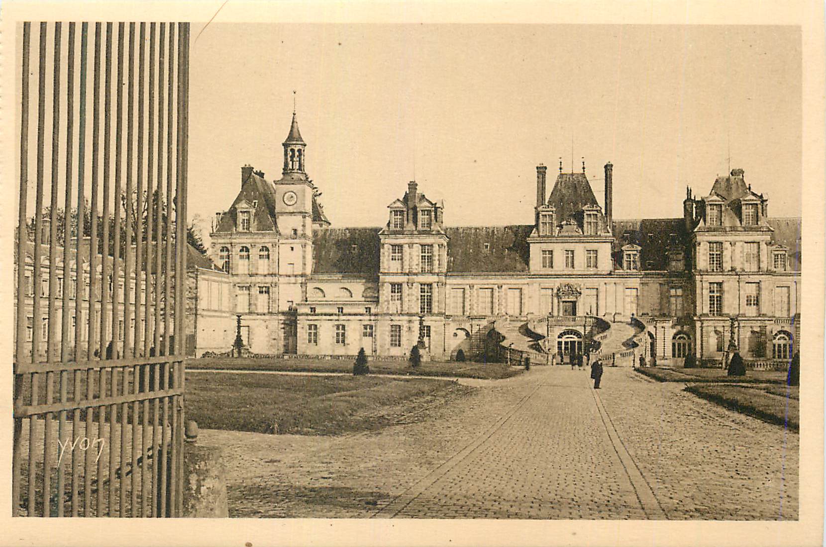 Castillo de Vincennes — vista general — Yvon, n° 7