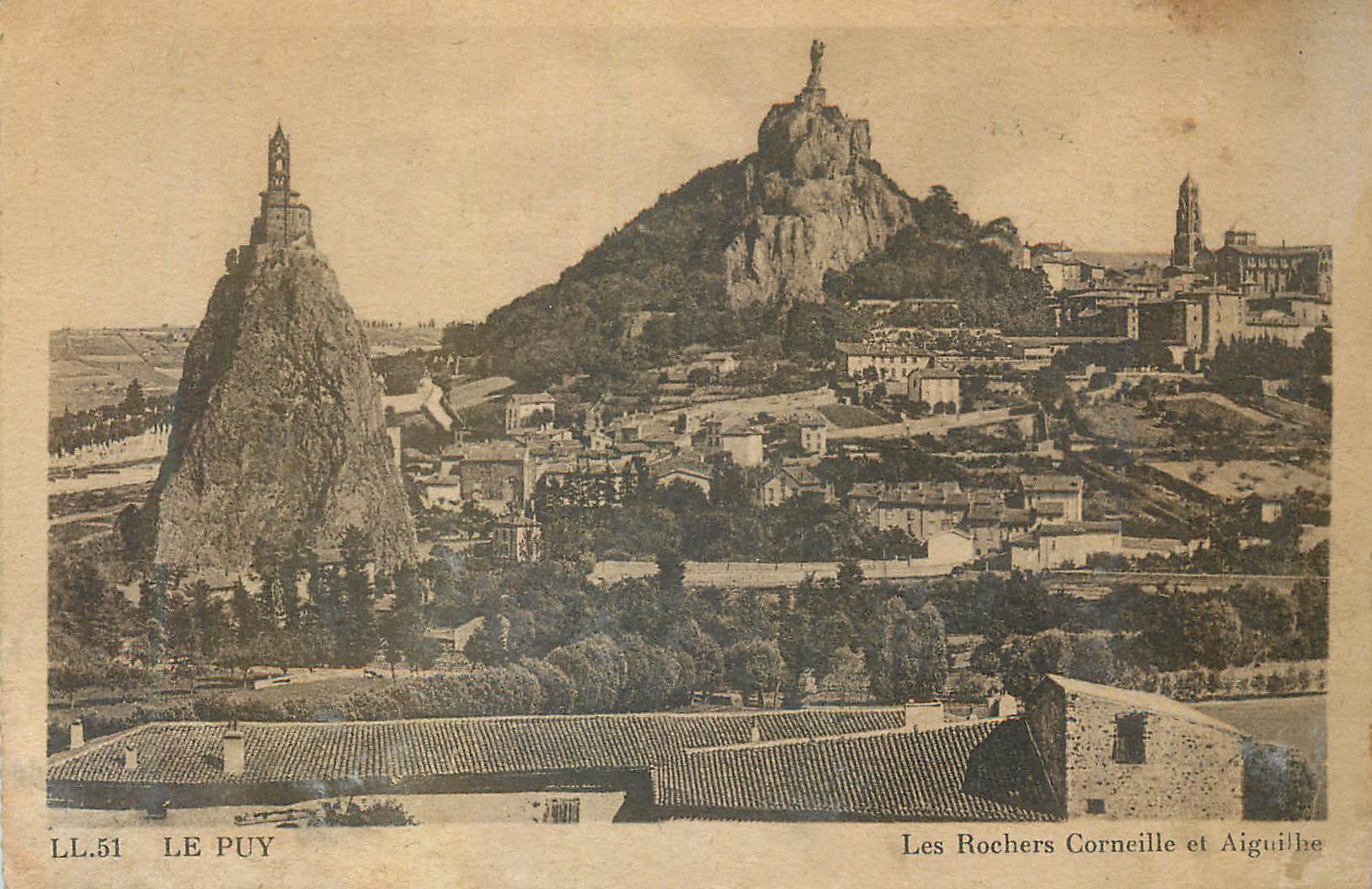 Le Puy — Les Rochers Corneille et Aiguilhe — LL.51