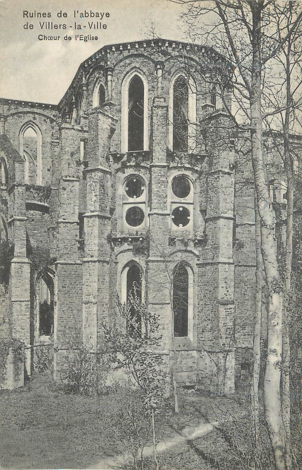 CPA Ruines de l'Abbaye de Villiers La Ville Choeur de l'Eglise