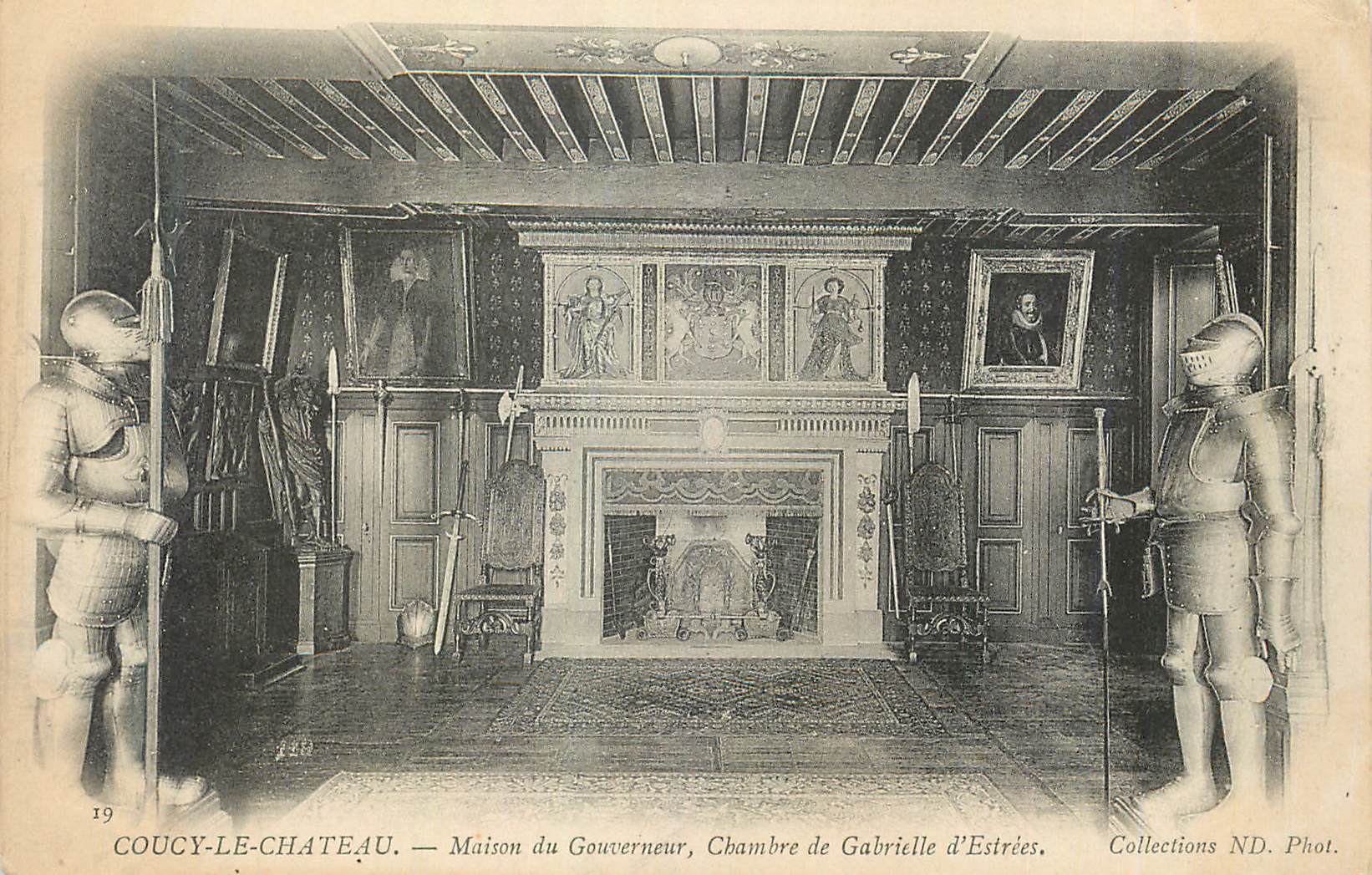 CPA Coucy le Chateau Maison du Gouverneur Chambre de Gabrielle d'Estrees