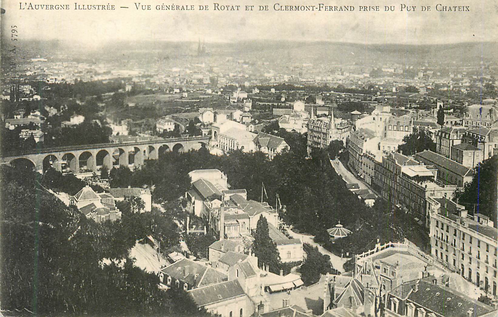 CPA L'Auvergne Illustree Vue Generale de Royat et de Clermont Ferrand prise du Puy de Chateix