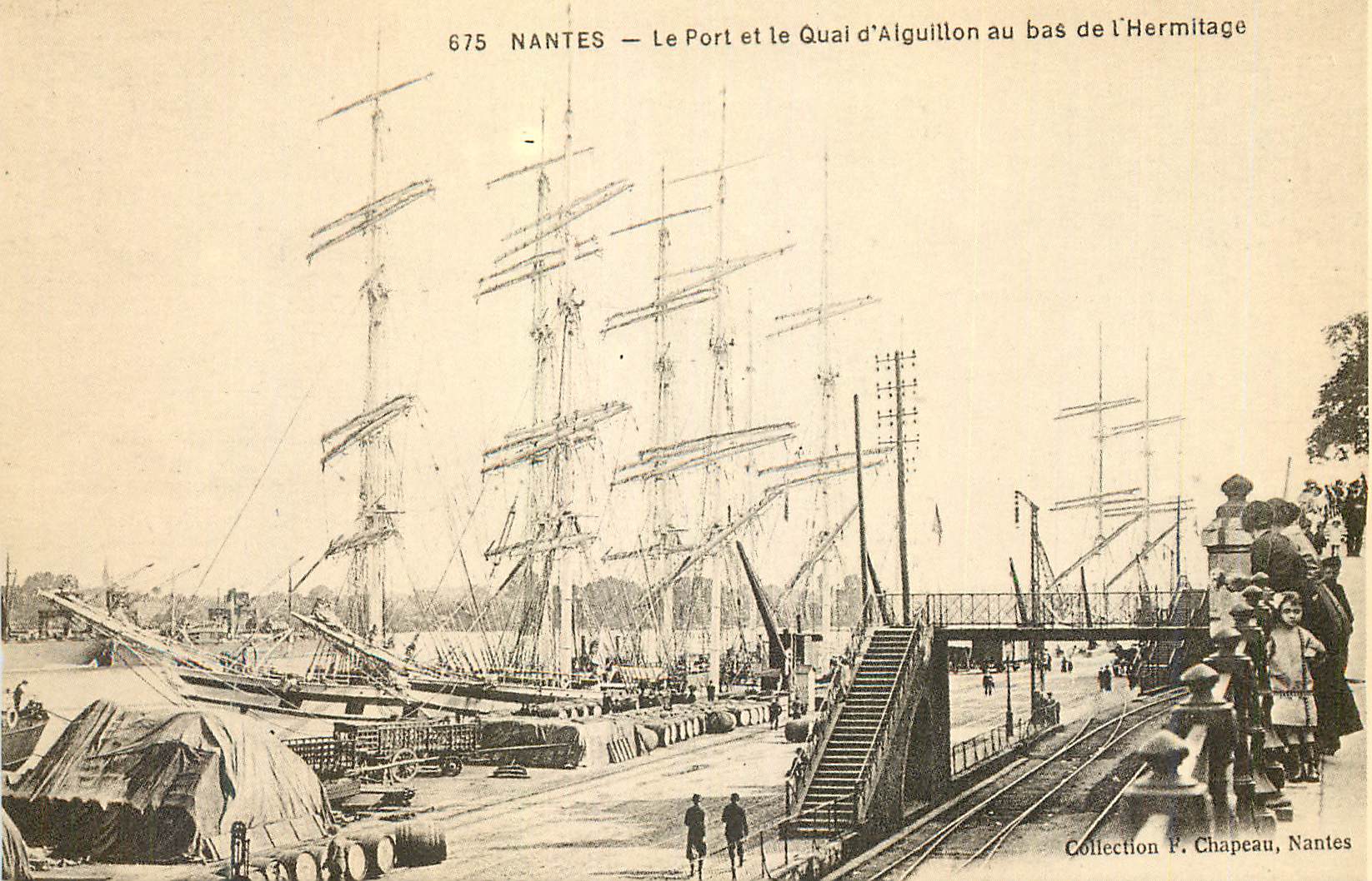 REPRO Nantes Le Port et le Quai d'Aiguillon au bas de l'Hermitage Bateau Voilier