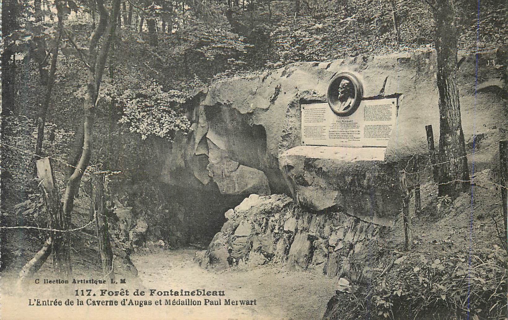Ingresso della Grotta d'Augas e Medaglia Paul Merwart — Foresta di Fontainebleau — C. I.lection Artistique L. M. n°117