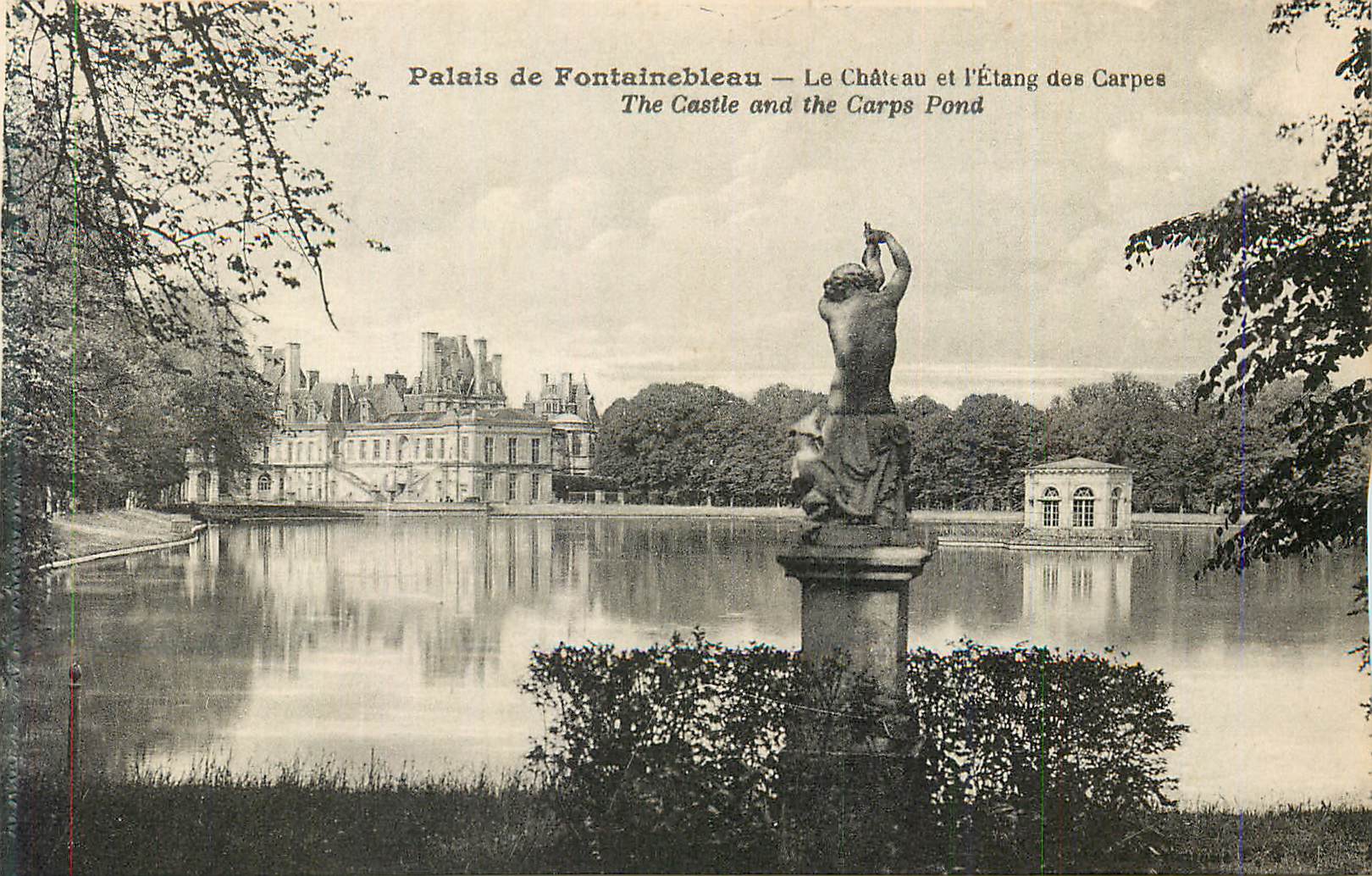 Palacio de Fontainebleau — El Castillo y el Lago de las Carpes