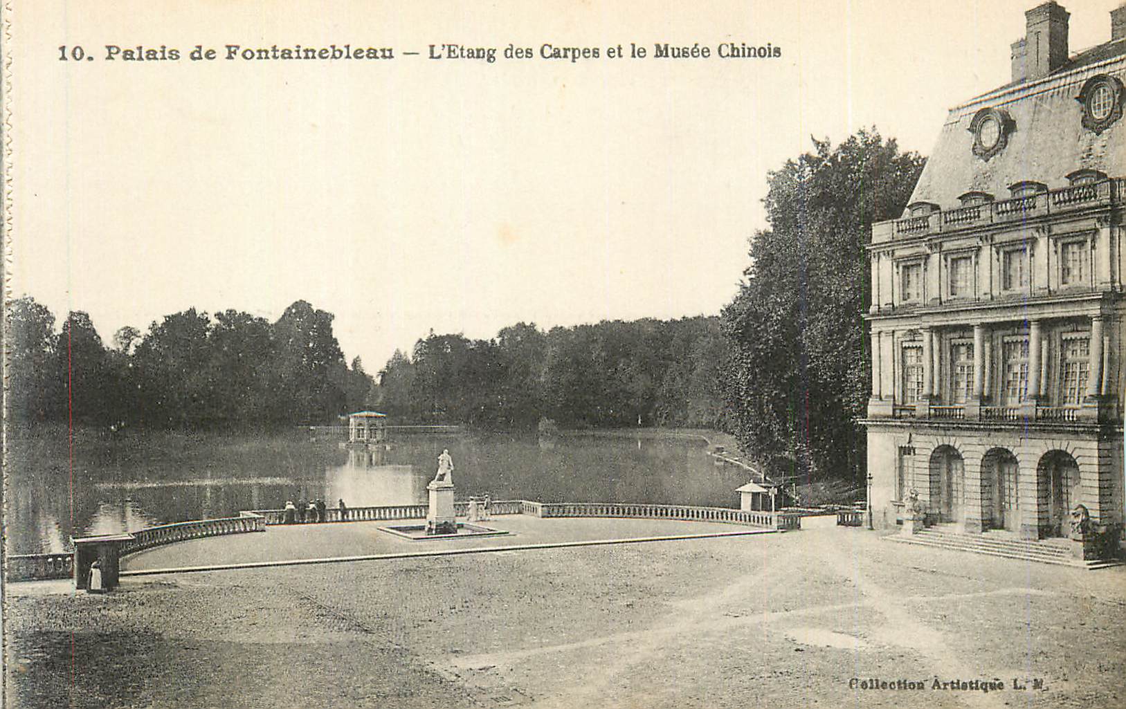 Palacio de Fontainebleau — El Estanque de las Carpes y el Museo Chino — Colección Artística L. M.
