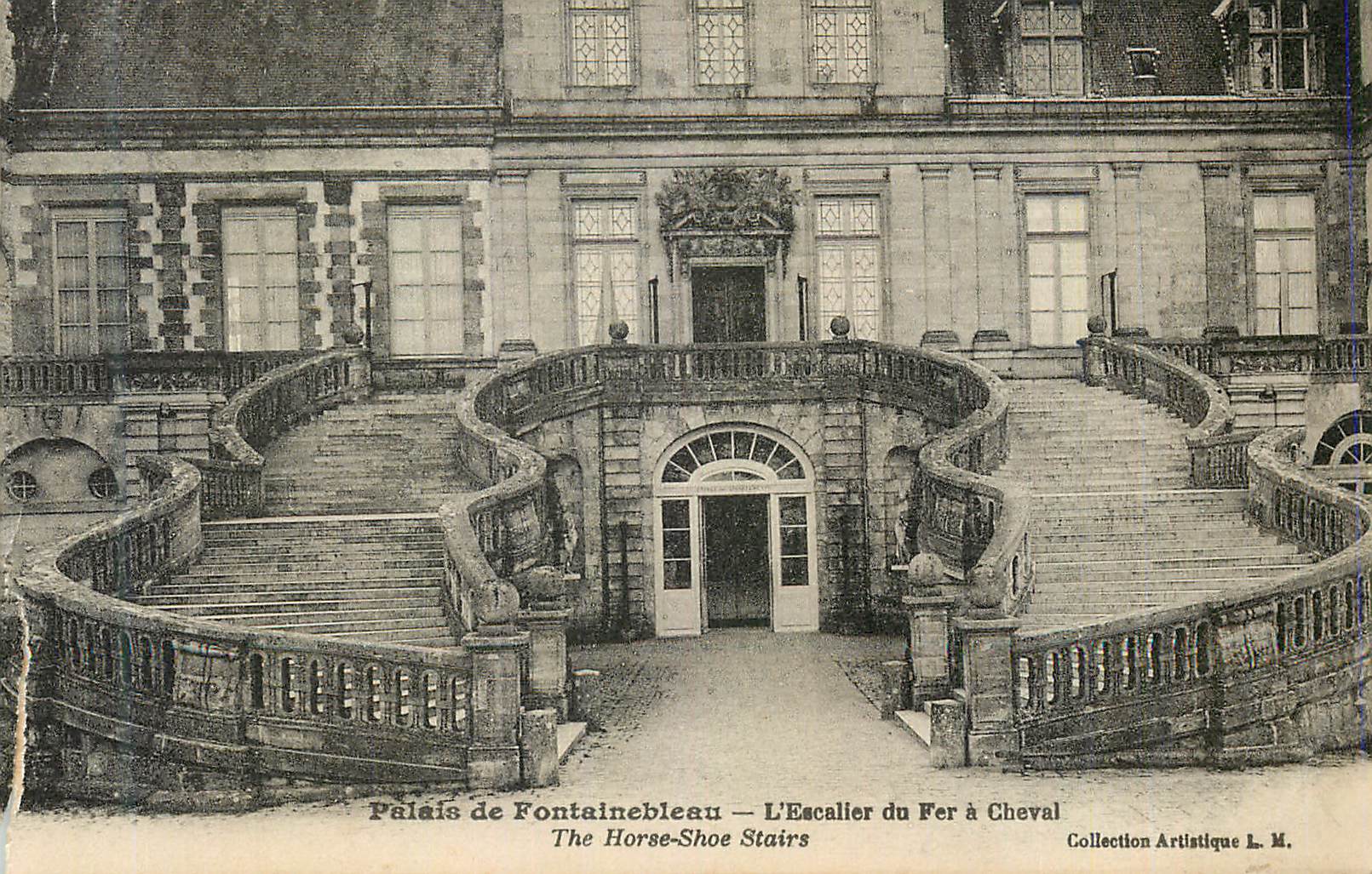 Palazzo di Fontainebleau — Scala del Ferro di Cavallo — Collezione Artistica L. M.
