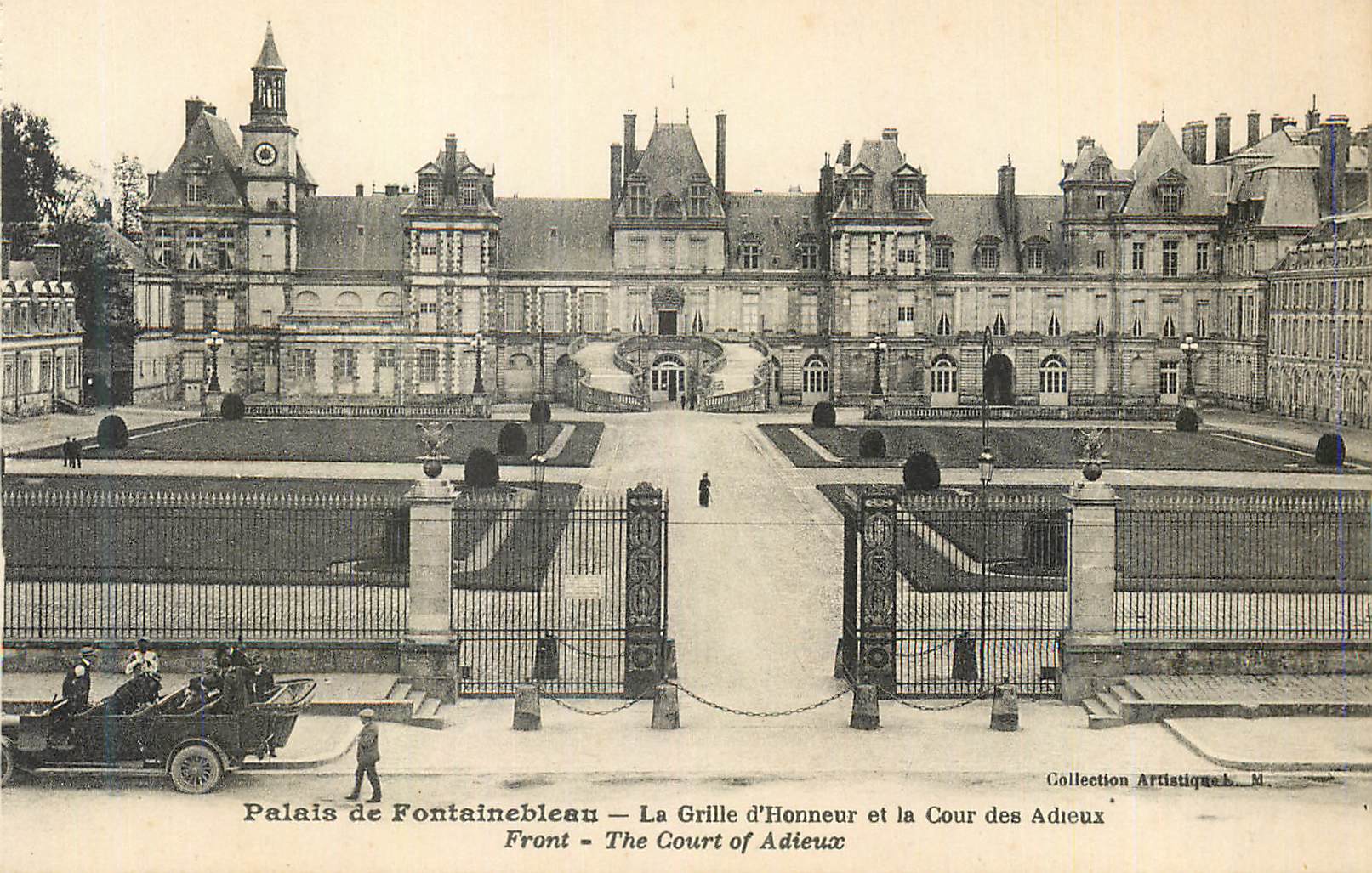 Palacio de Fontainebleau — La Grille d'Honneur y la Cour des Adieux — Colección Artística, N°