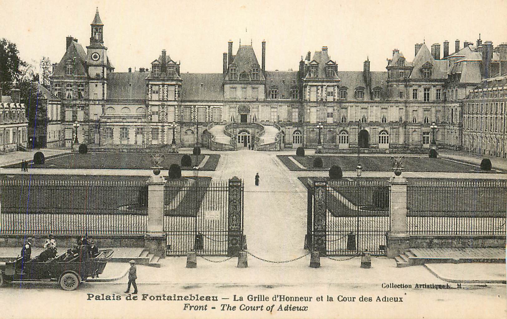 Palast von Fontainebleau — Das Ehrentor und der Abschiedsplatz — Collection Artistique M.