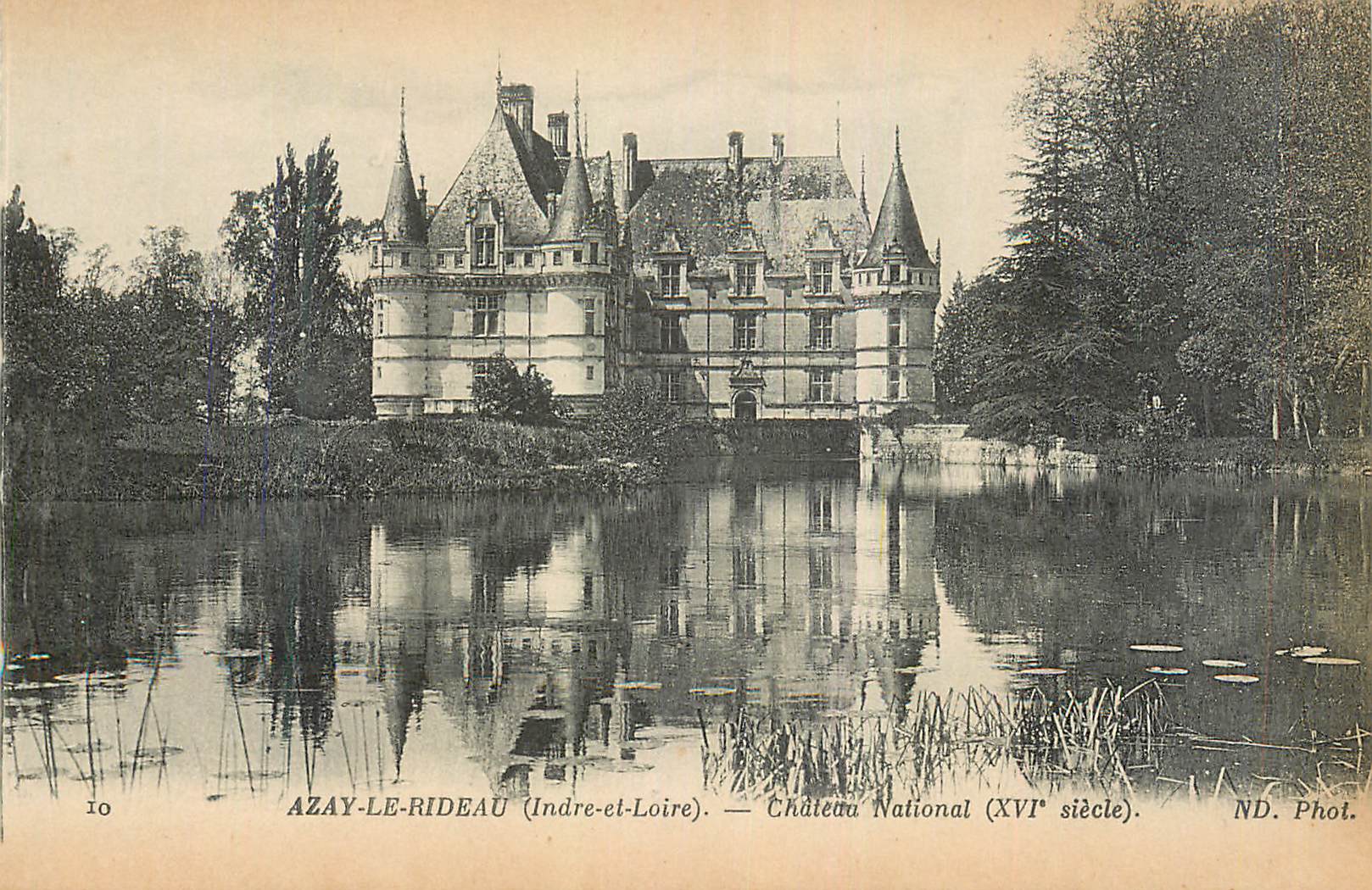 CPA Azay le Rideau (Indre et Loire) Chateau National (XVIe Siecle)