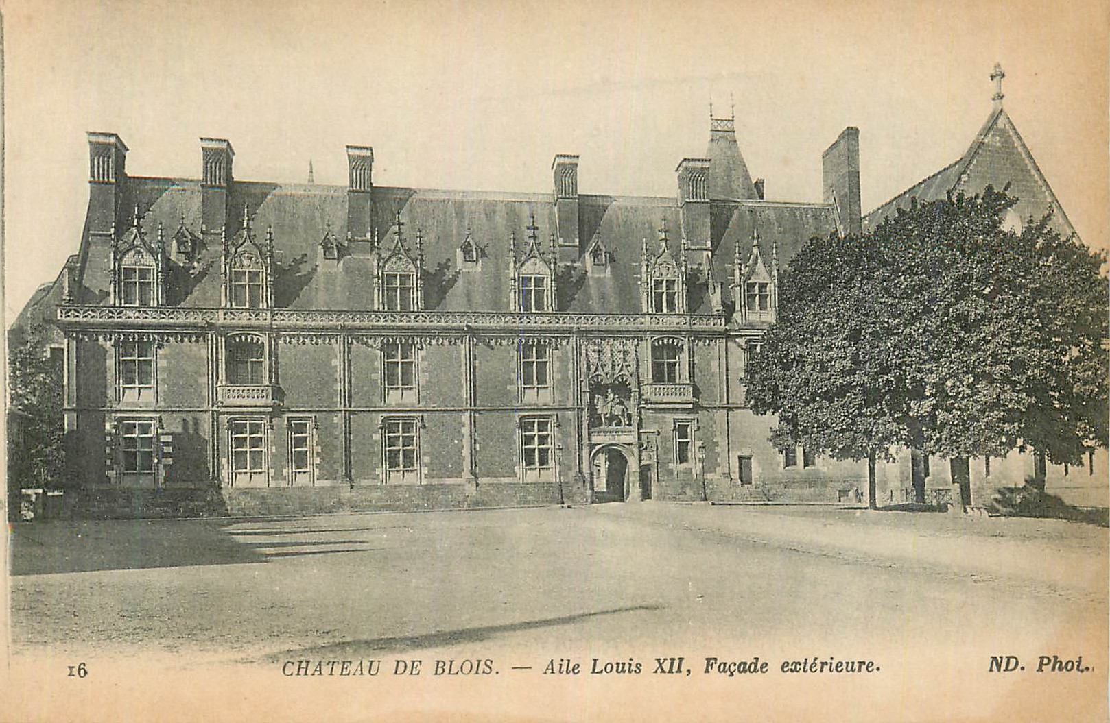 CPA Chateau de Blois Aile Louis XII Facade Exterieure