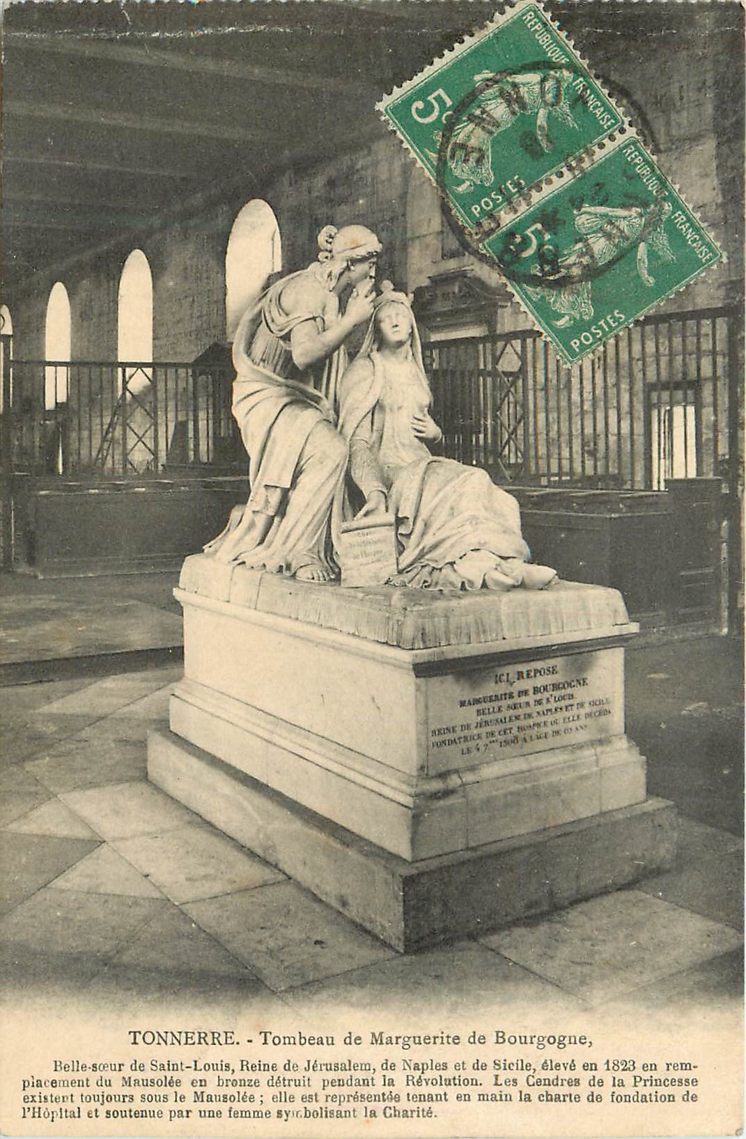 CPA Tonnerre Tombeau de Marguerite de Bourgogne