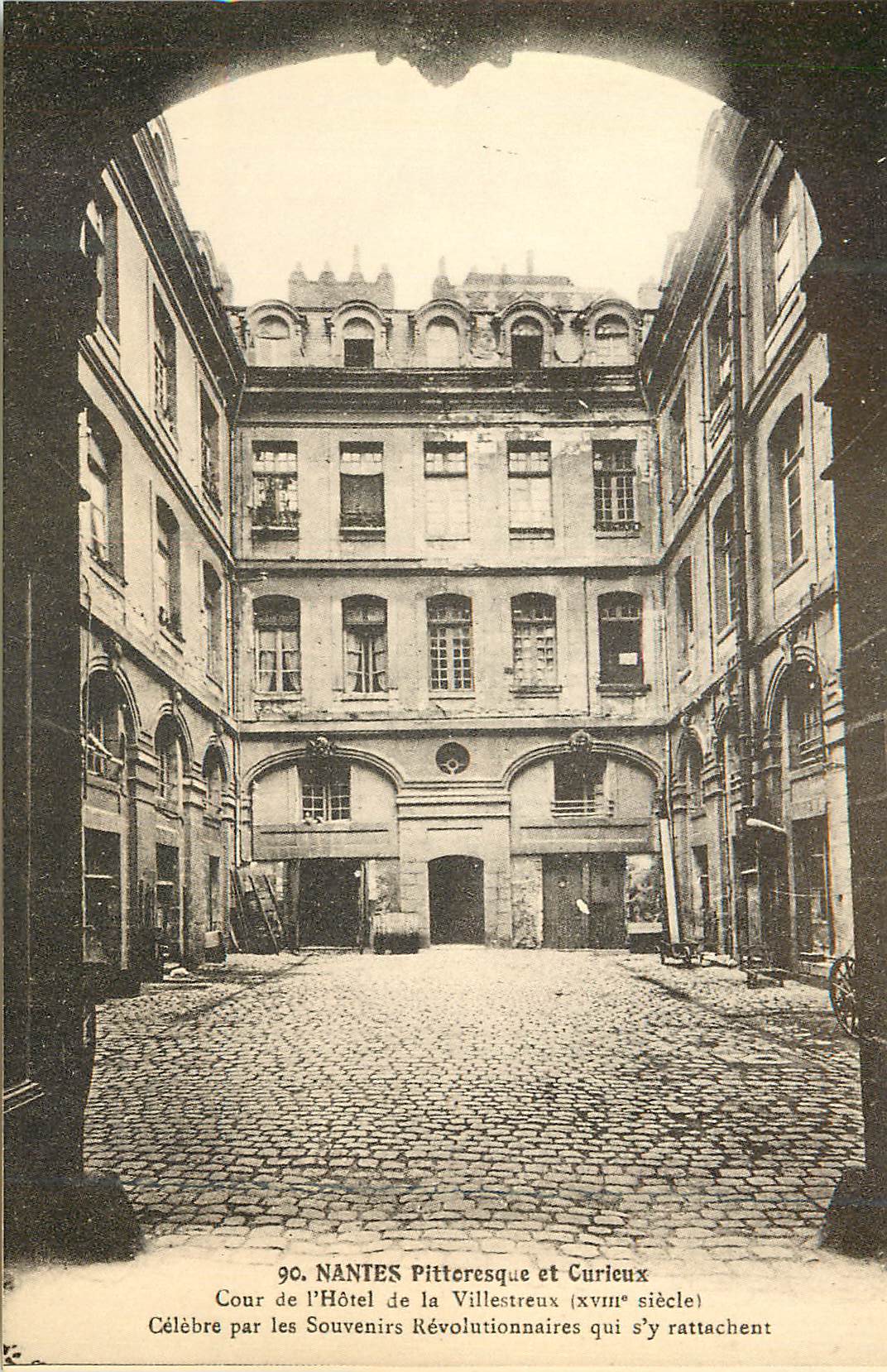 REPRO Nantes Pittoresque et Curieux
